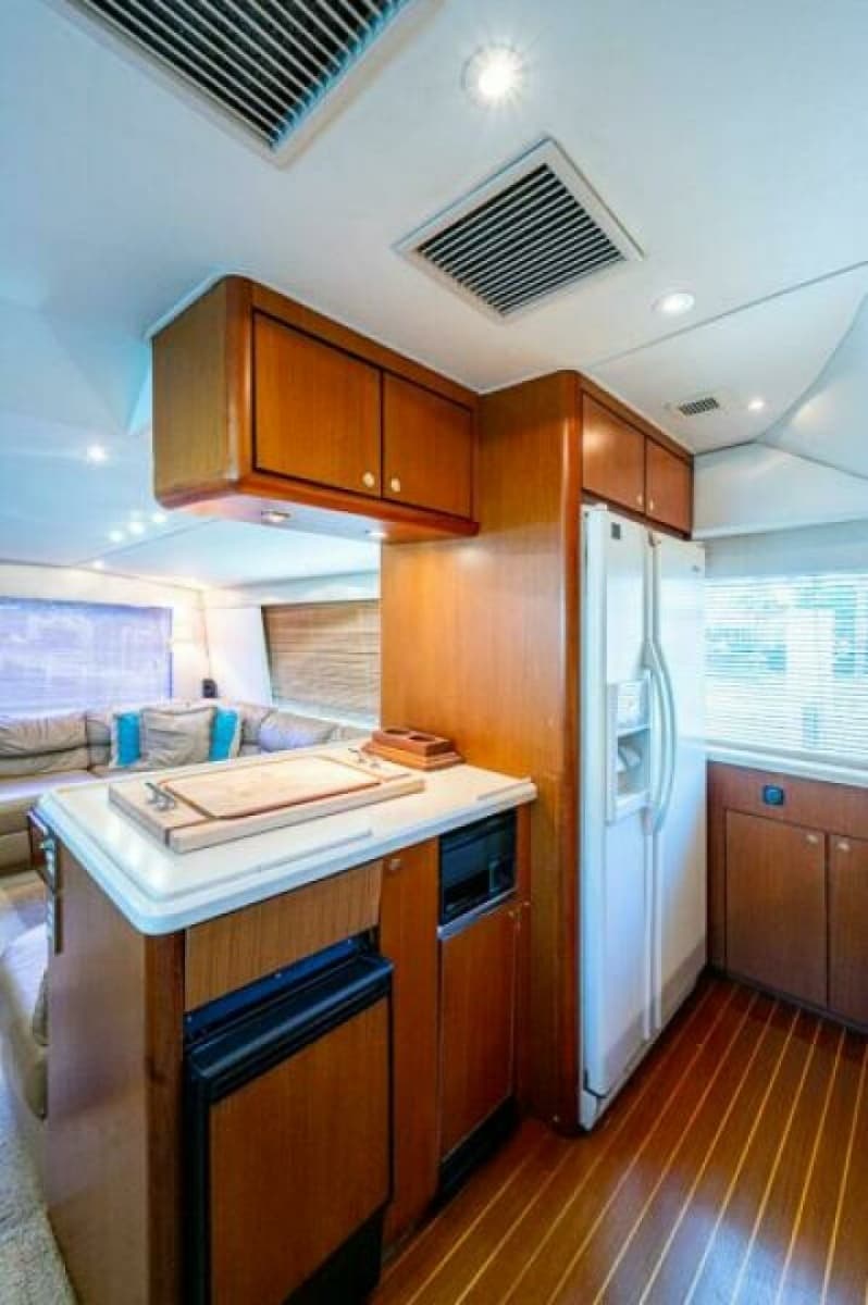 1999 Ocean Yachts 60 Convertible - Photo 35