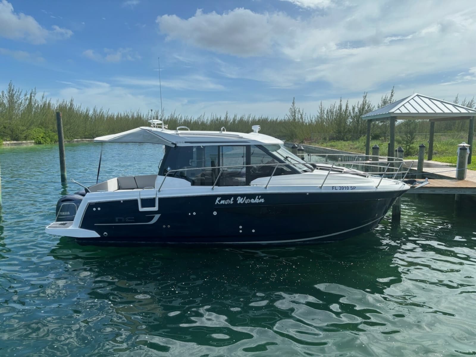 2020 Jeanneau NC895 - Photo 1