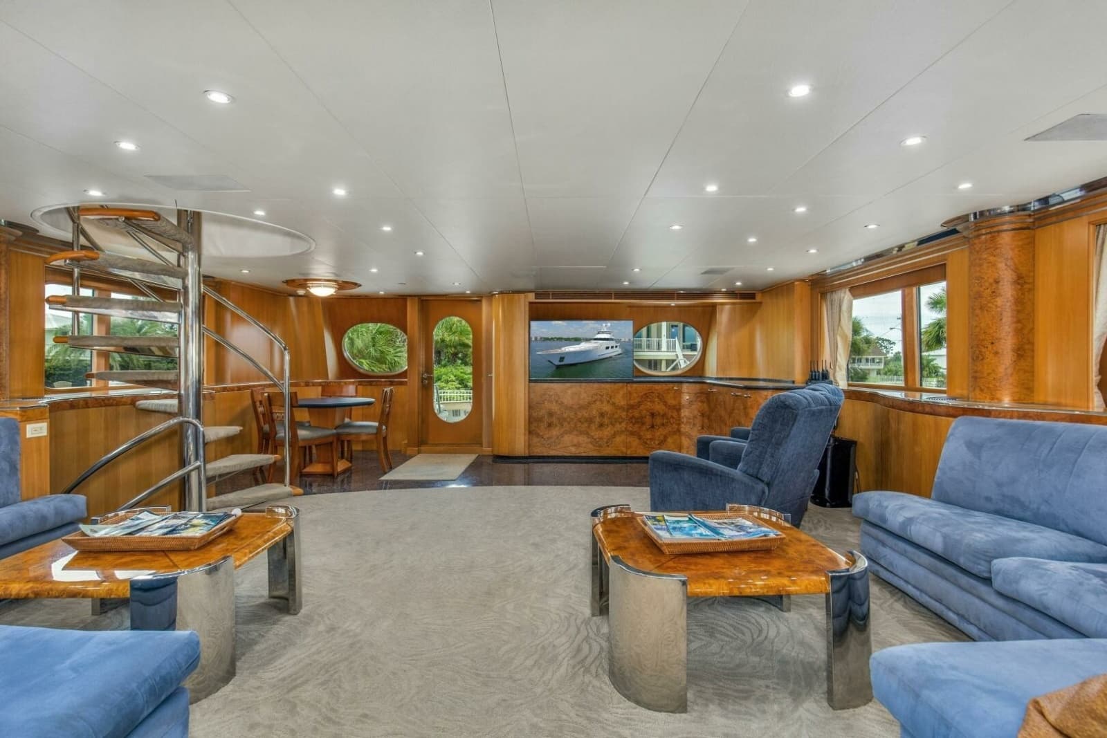 1989 Feadship 116 Sport Fisher - Photo 2