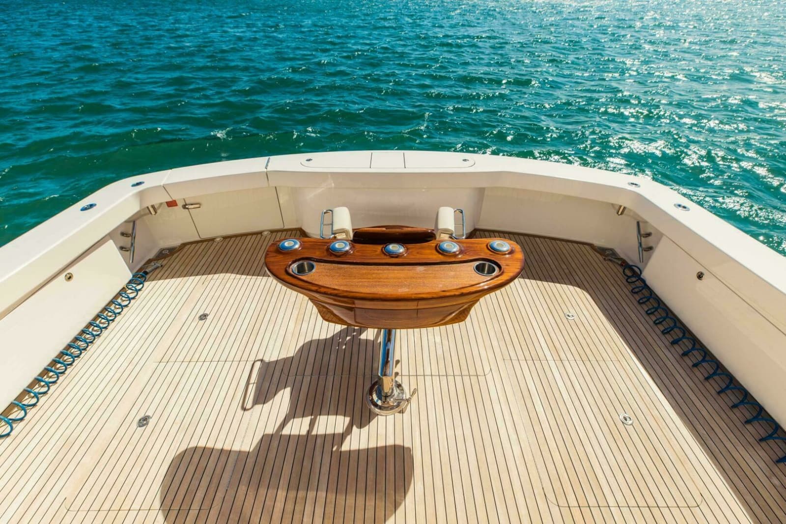 2020 Viking 72 Enclosed Bridge - Photo 43
