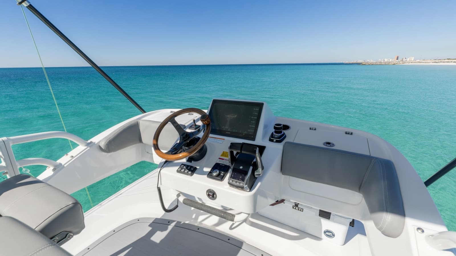 2024 Everglades 455 Center Console - Photo 27