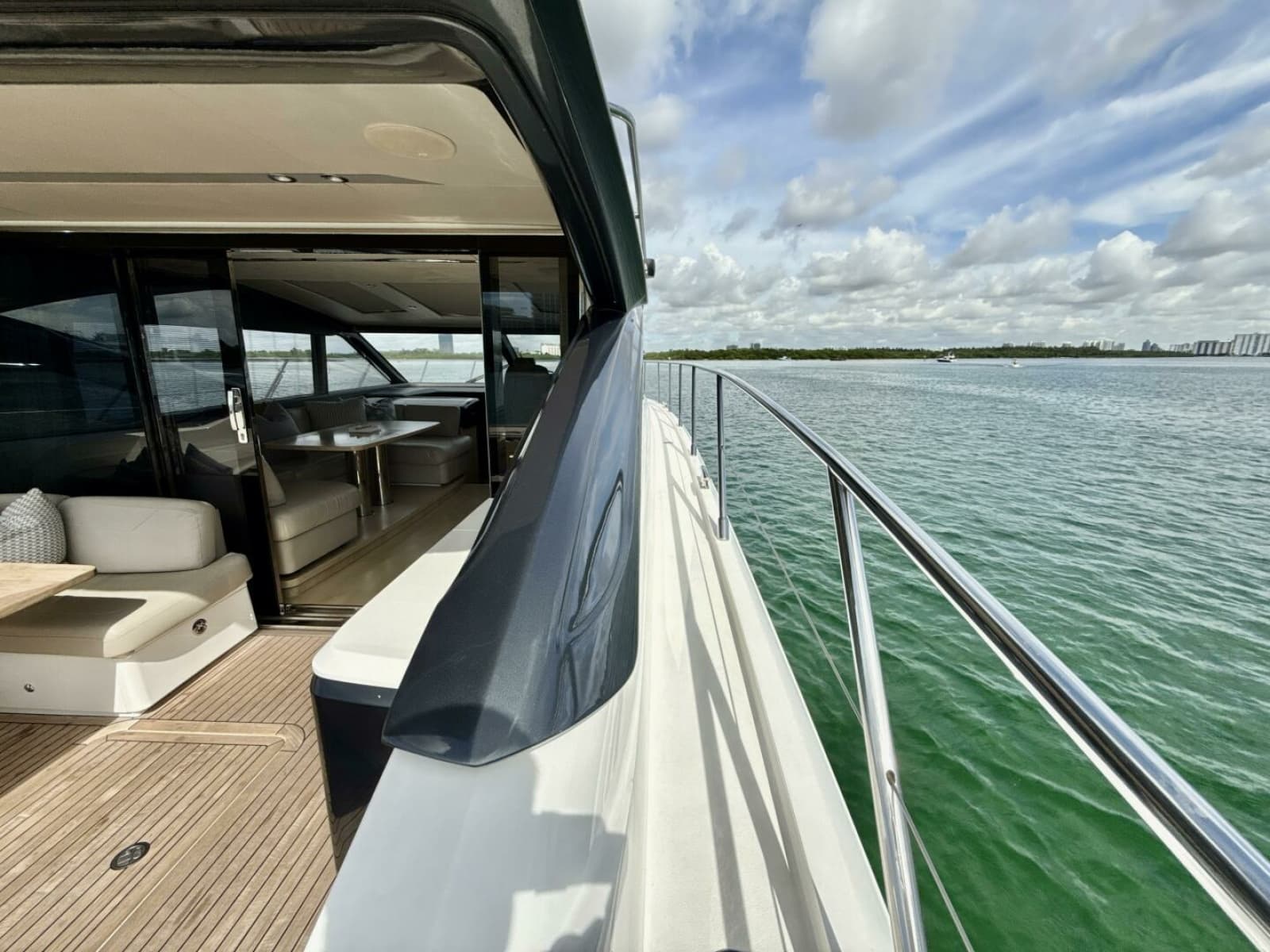 2017 Princess V58 - Photo 54