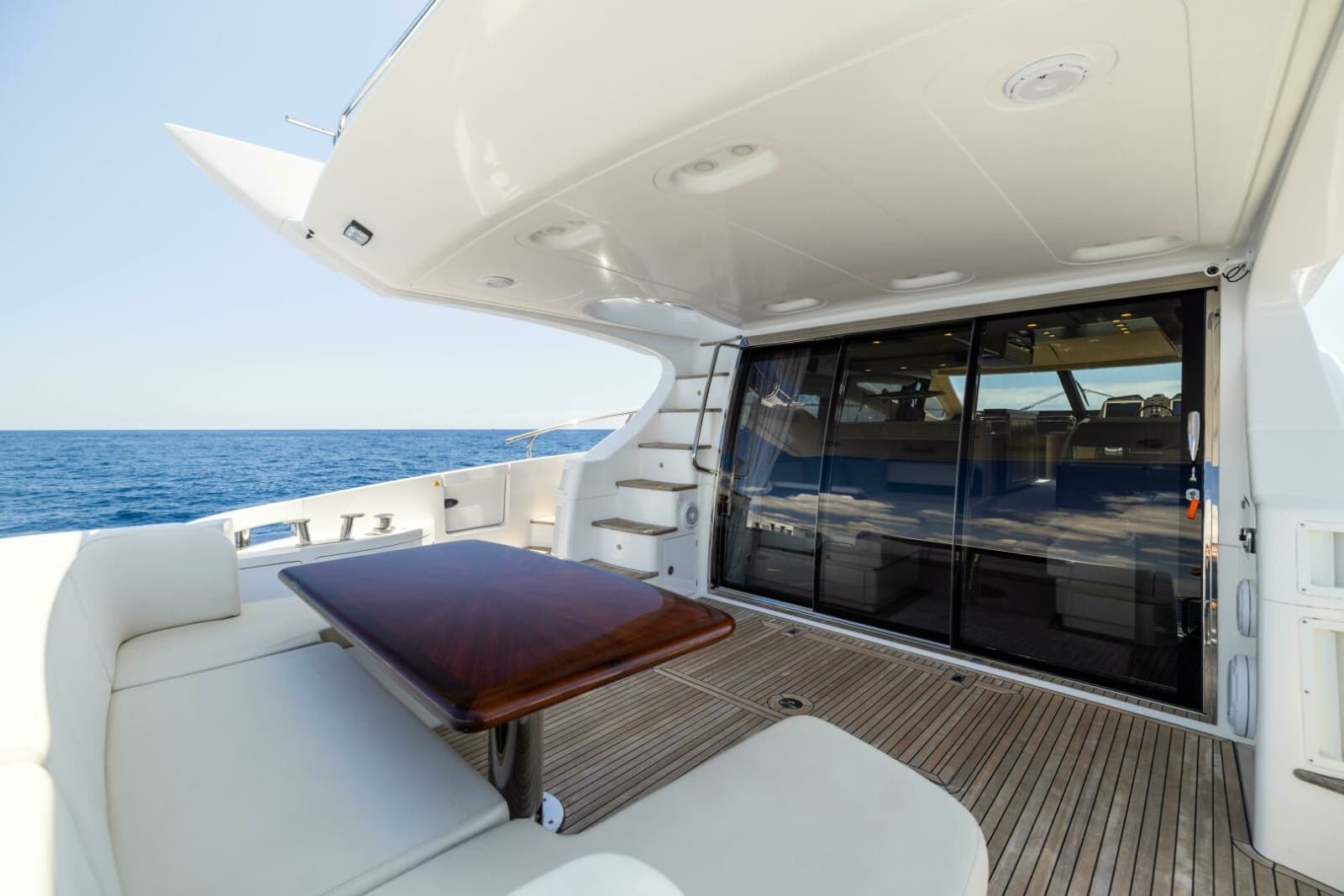 2015 Azimut 64 Flybridge - Photo 35