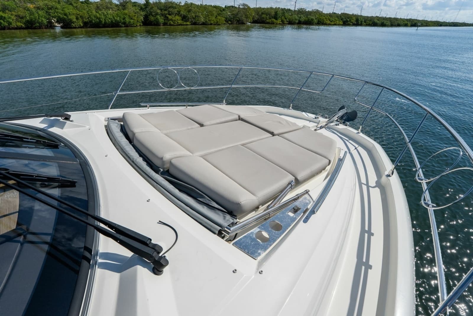 2020 Prestige 460 Flybridge - Photo 23