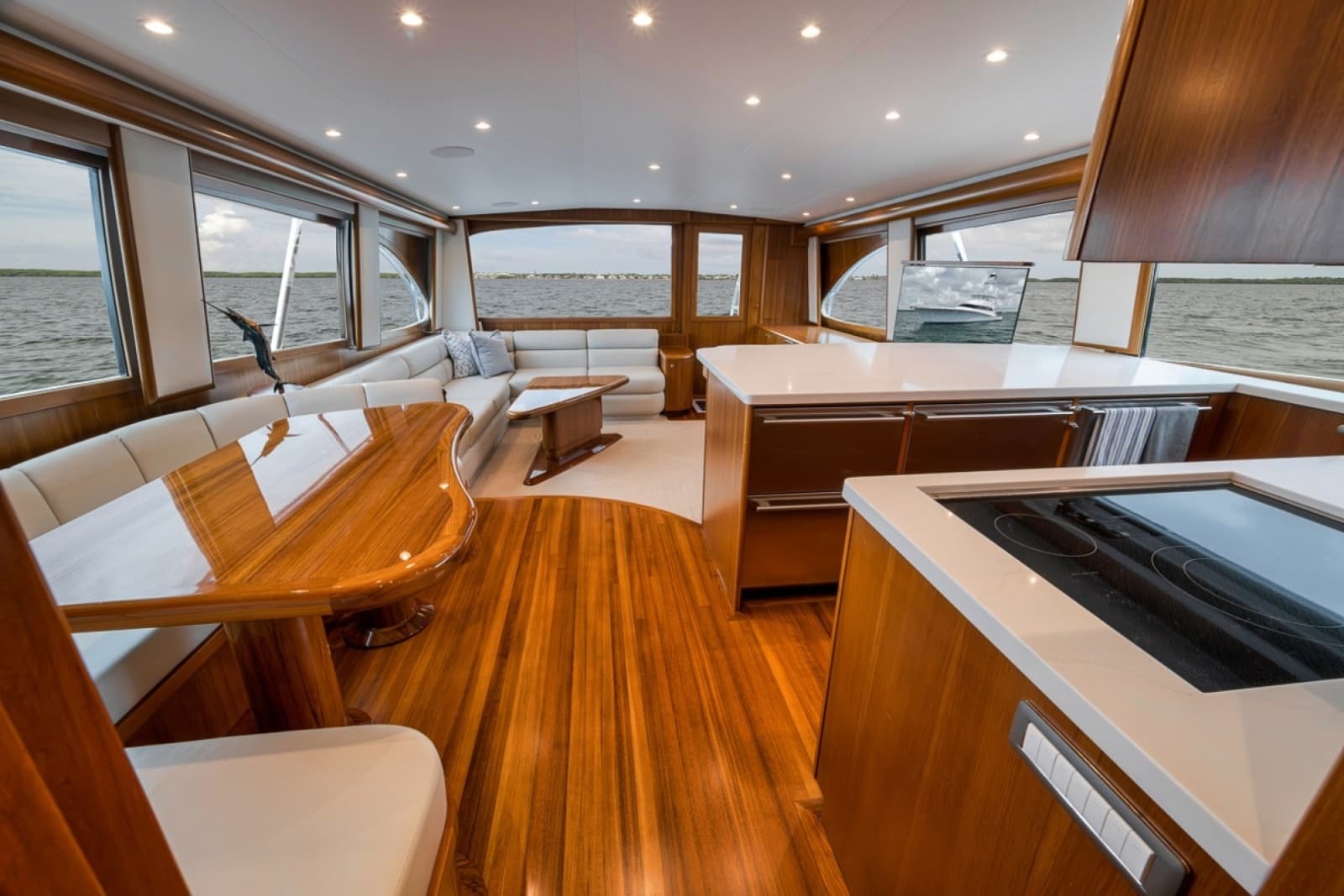 2021 Weaver 75 Convertible - Photo 21