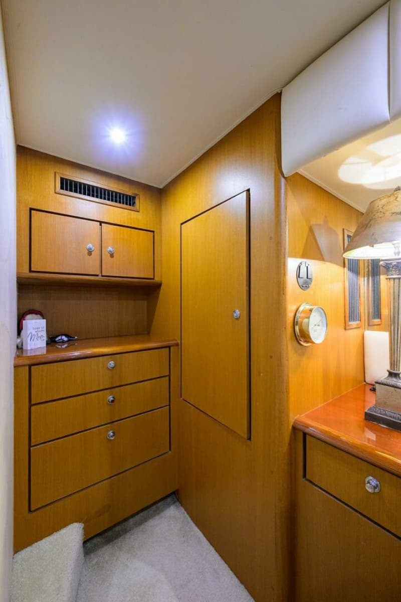 2001 Ocean Yachts 56 Super Sport - Photo 63