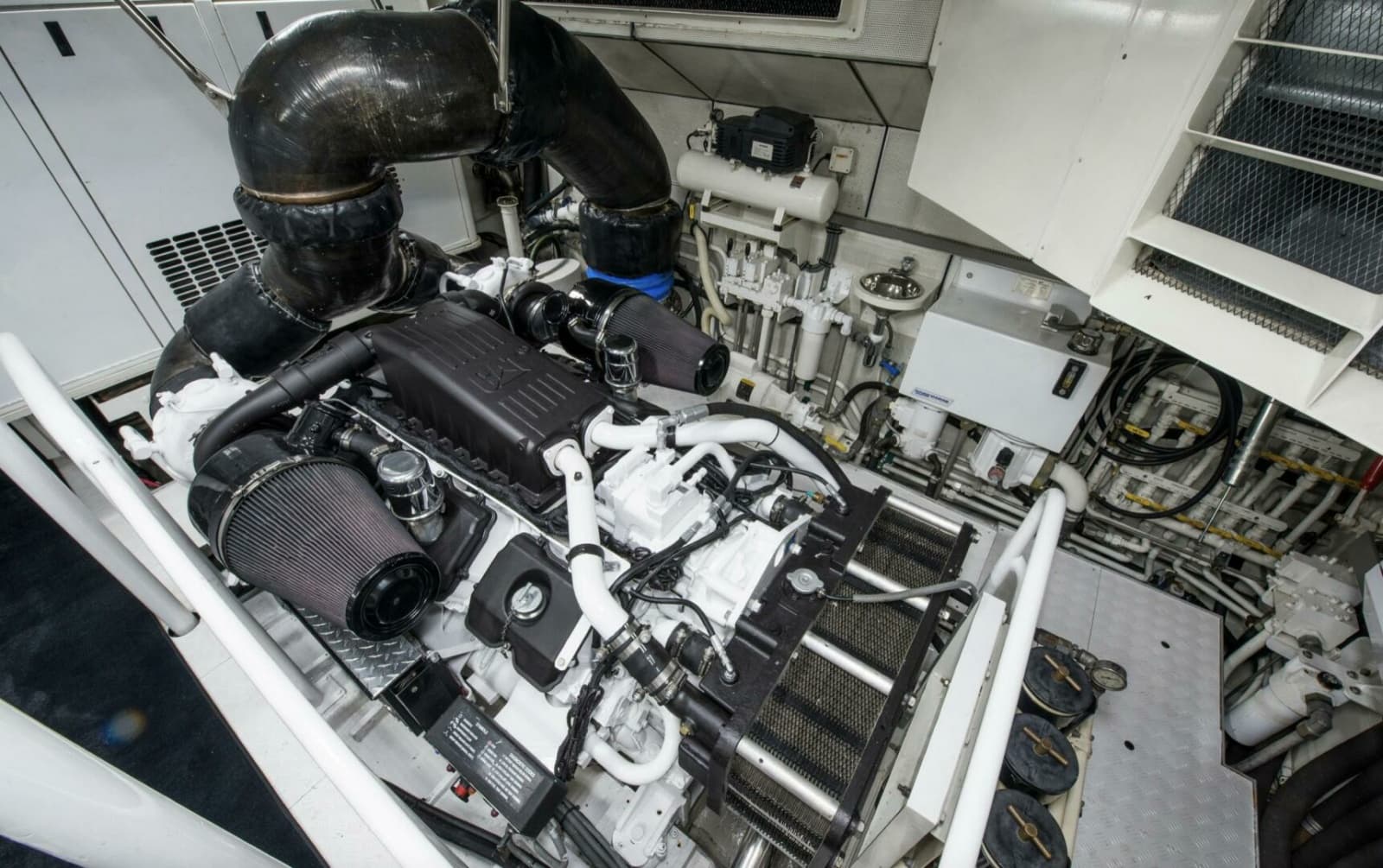 2008 Cheoy Lee 95 Motor Yacht - Photo 62