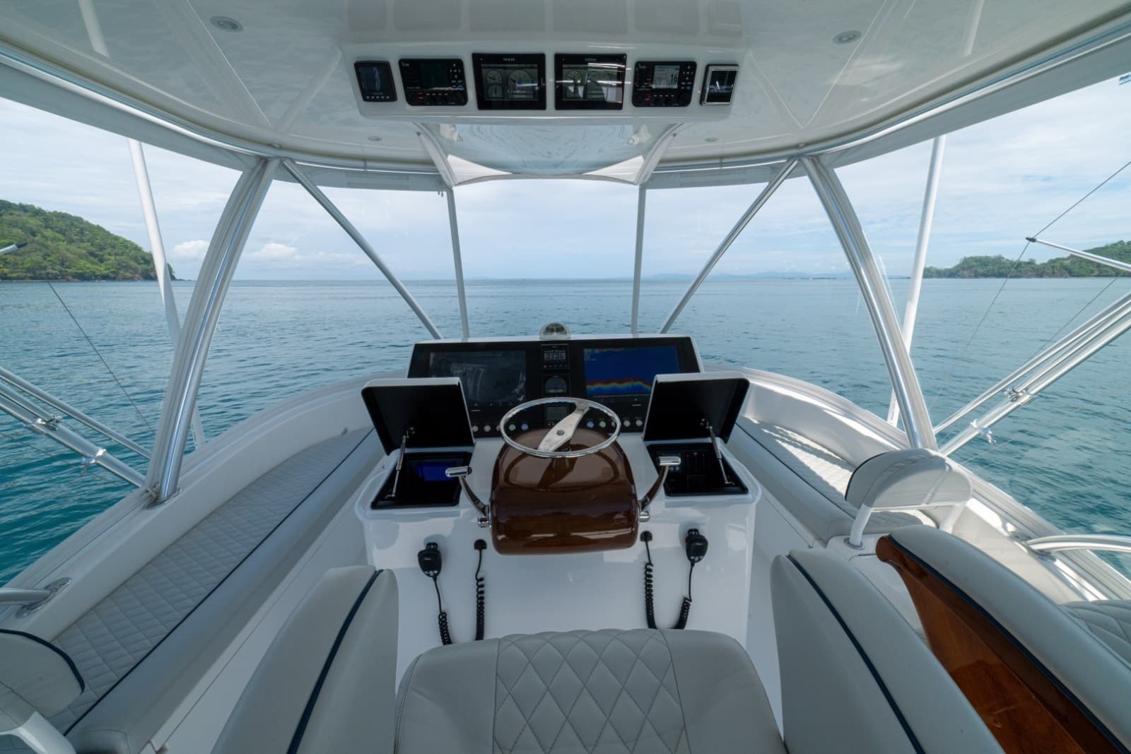 2023 Viking 46 Billfish - Photo 32