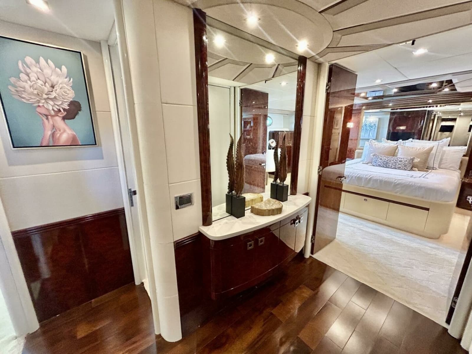 2001 Lazzara Yachts 94 Motor Yacht - Photo 49