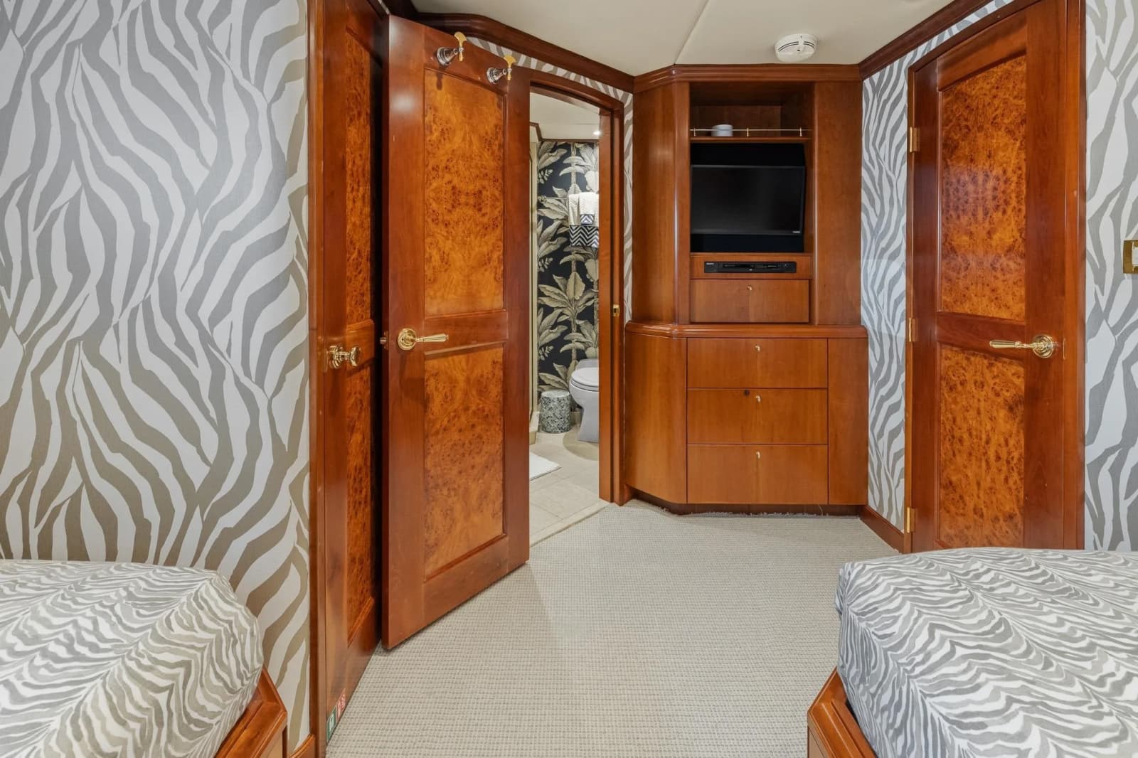 1999 Trinity Yachts Raised Pilothouse - Photo 75