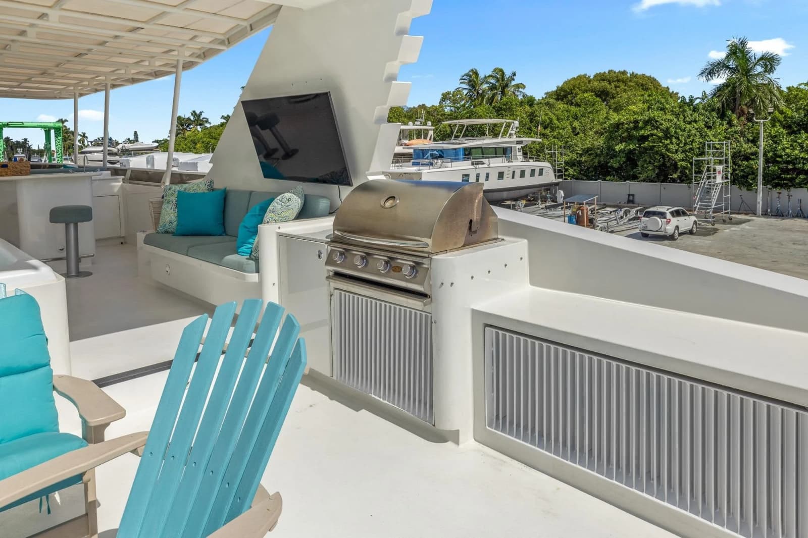 1999 Trinity Yachts Raised Pilothouse - Photo 26