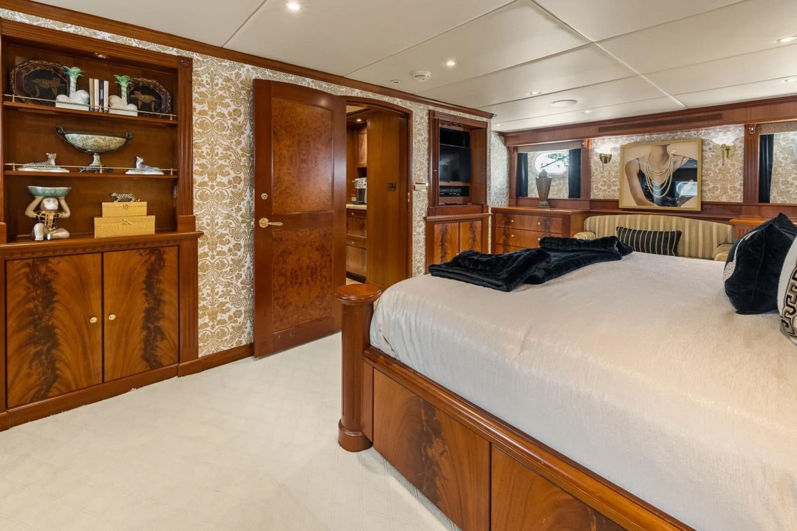 1999 Trinity Yachts Raised Pilothouse - Photo 60