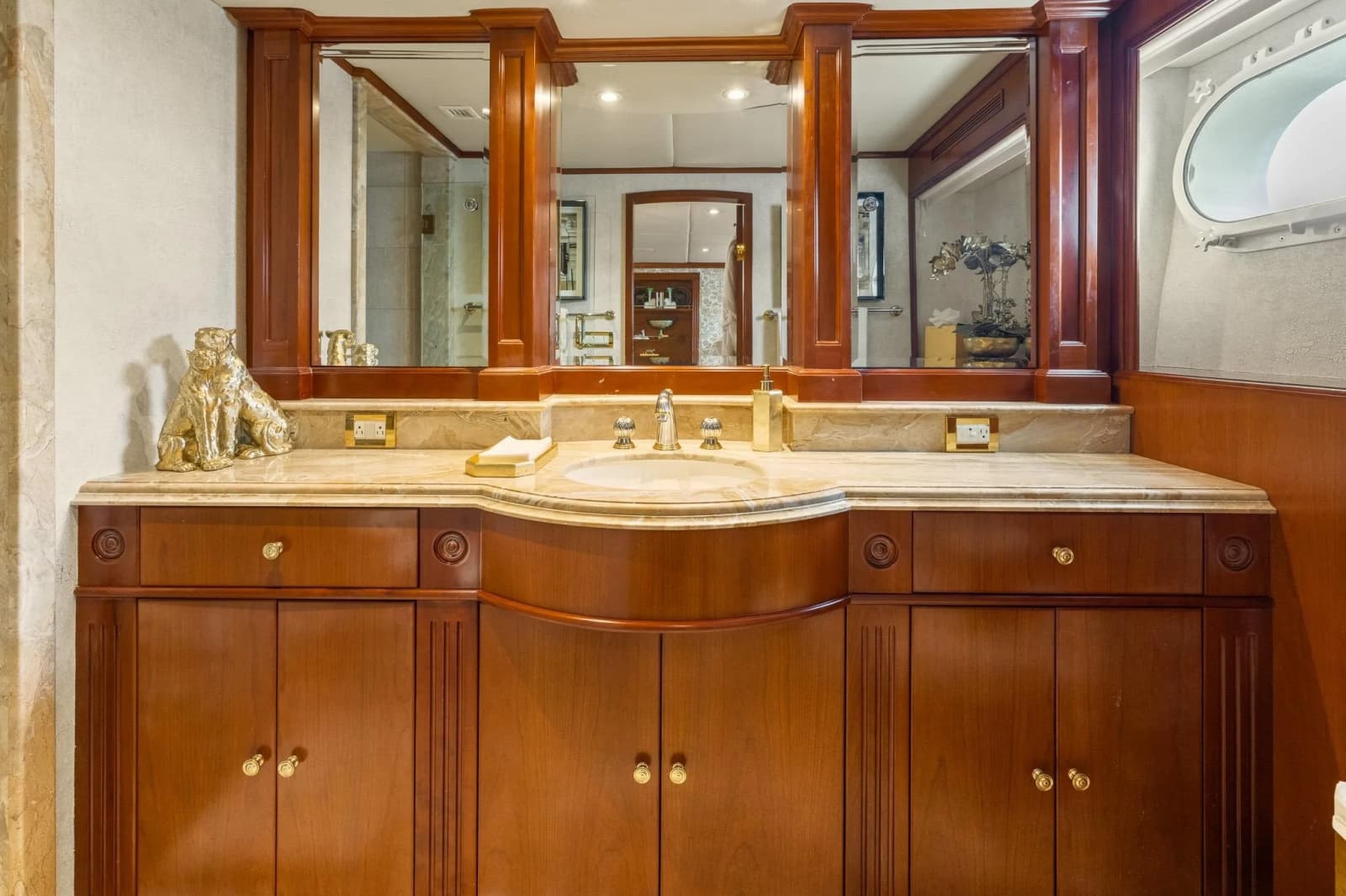 1999 Trinity Yachts Raised Pilothouse - Photo 63
