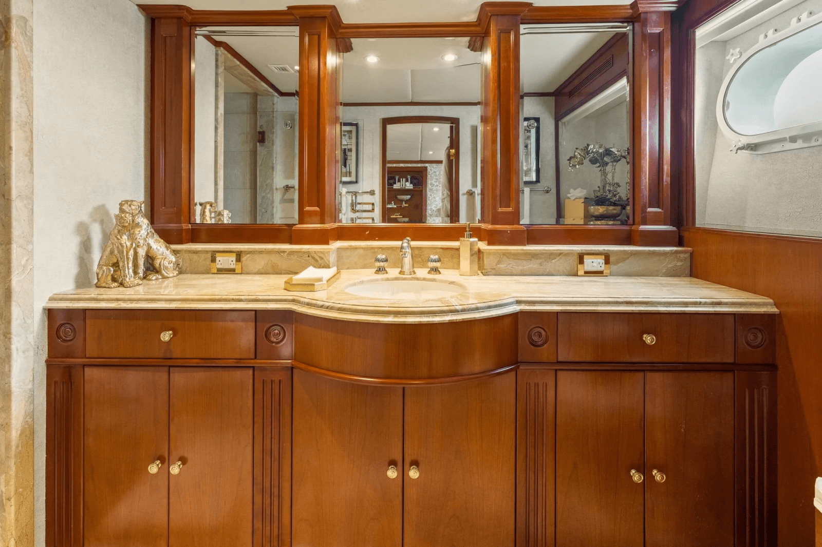1999 Trinity Yachts Raised Pilothouse - Photo 63