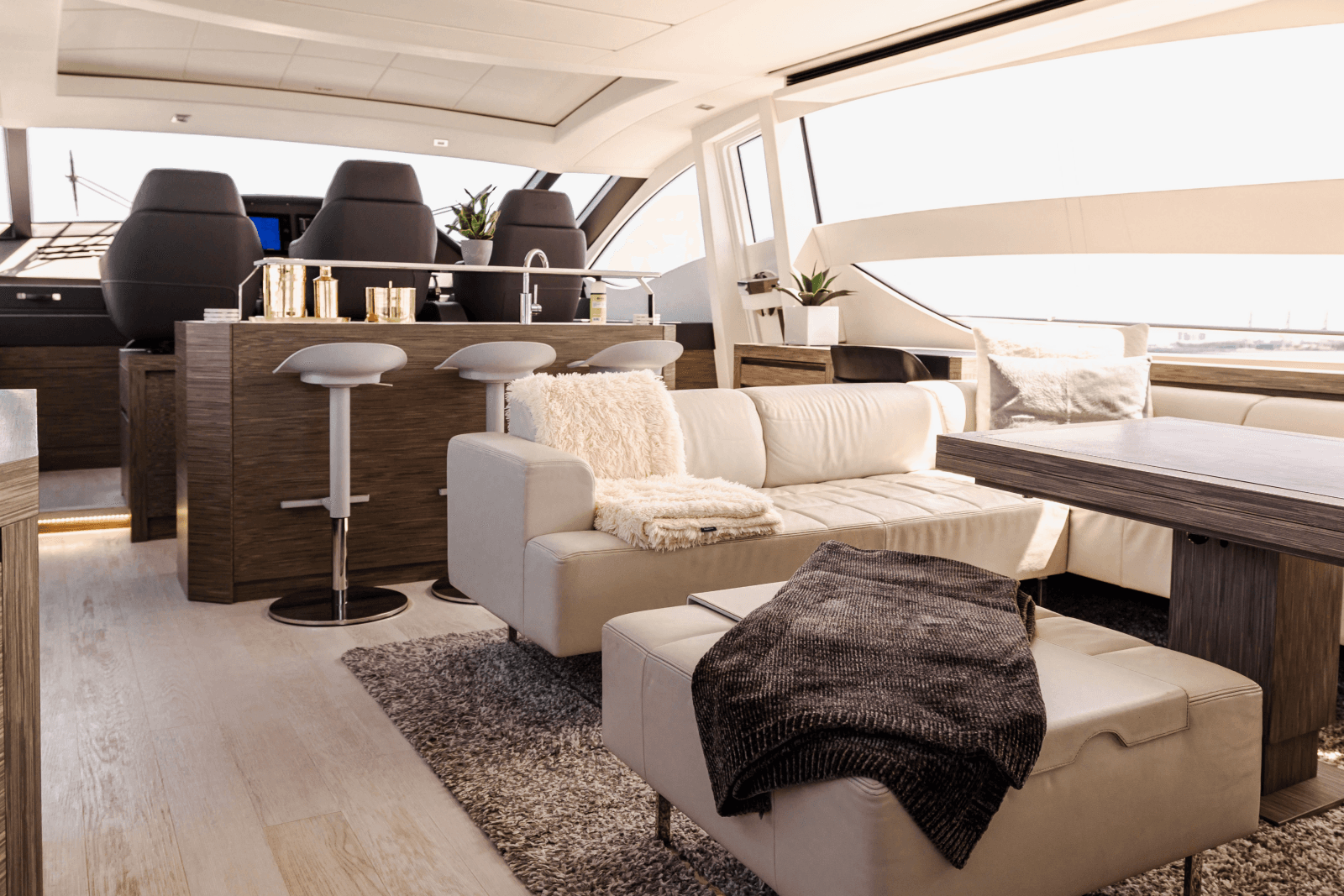 2017 Pershing 82 VHP - Photo 15