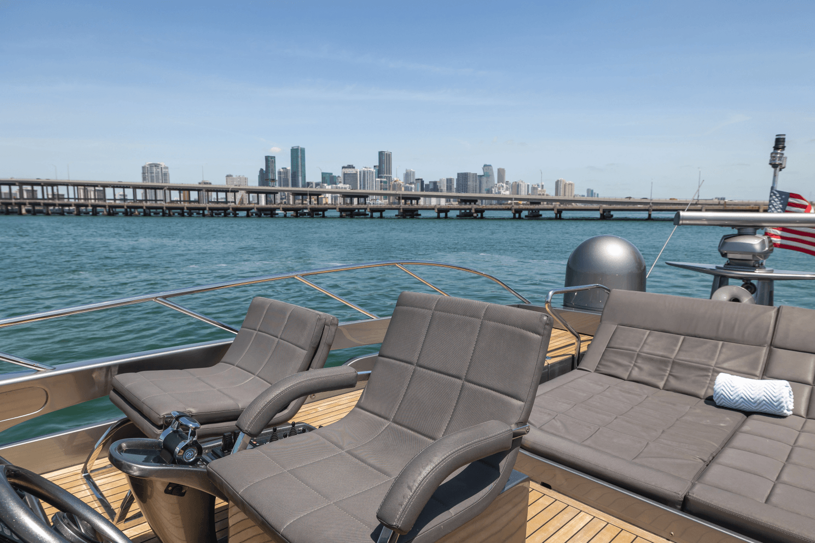 2017 Pershing 82 VHP - Photo 41