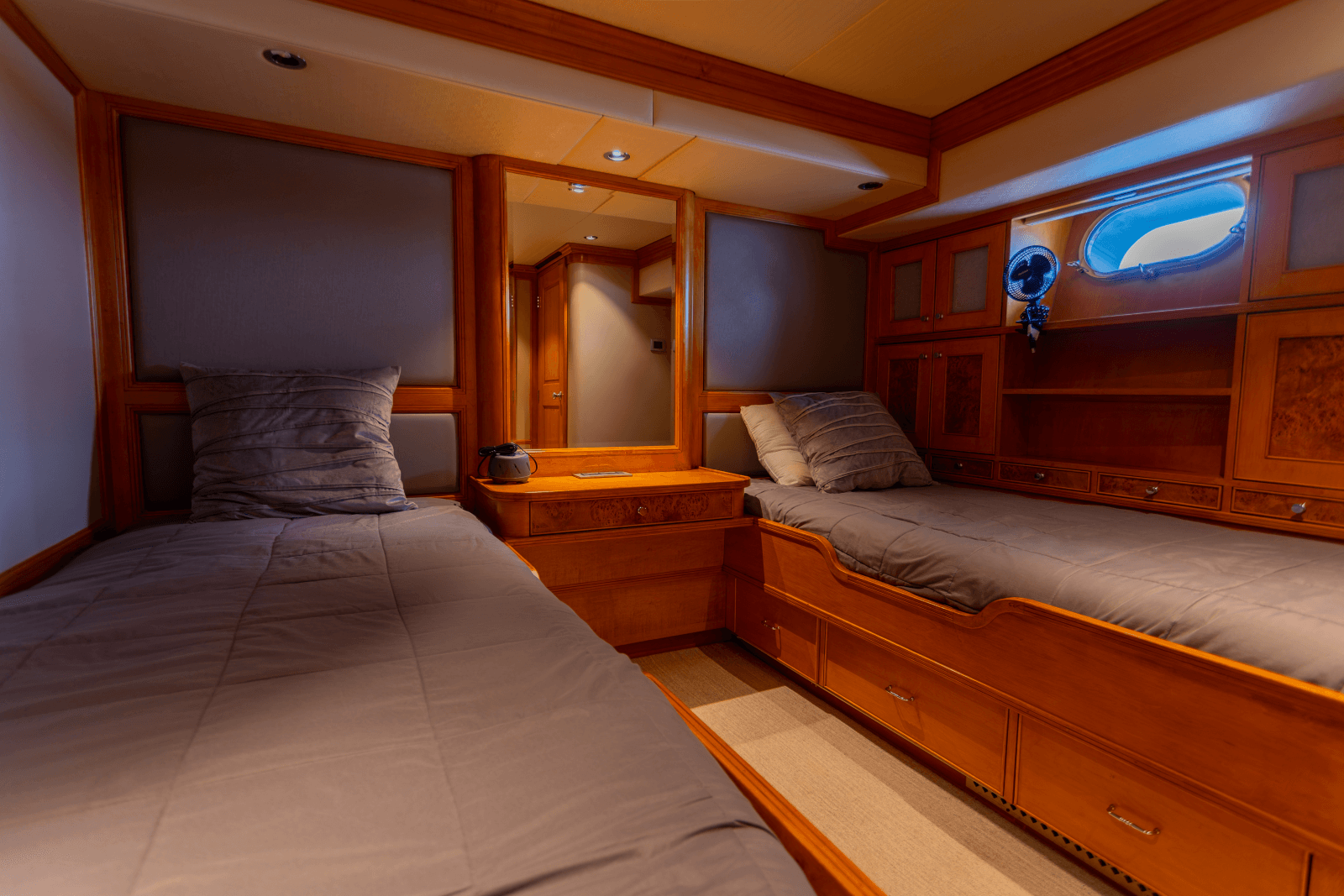1993 Queenship Explorer - Photo 45