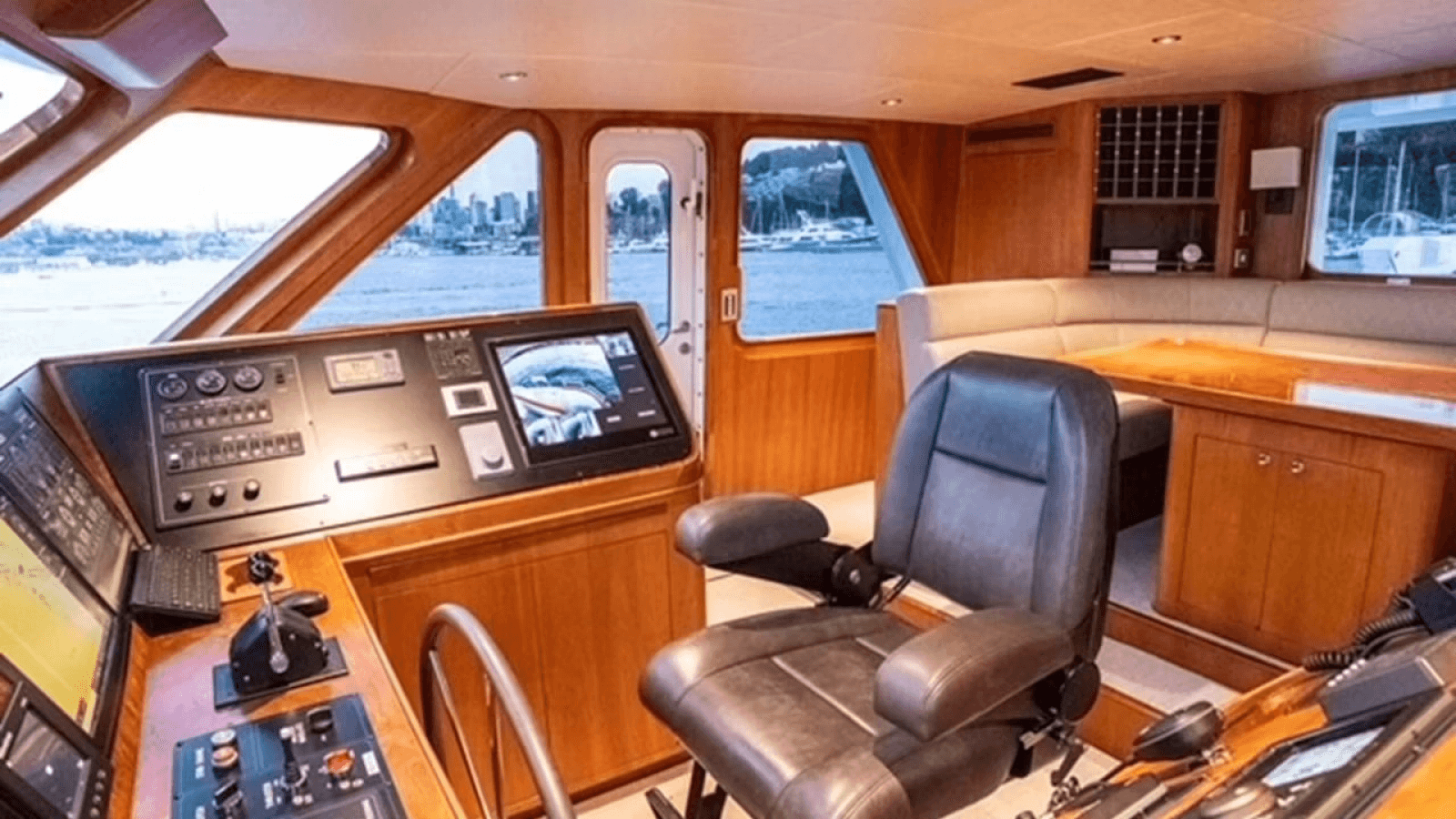 1993 Queenship Explorer - Photo 35
