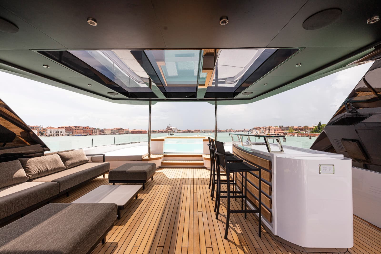 2028 Ocean King Ducale 120 - Photo 6