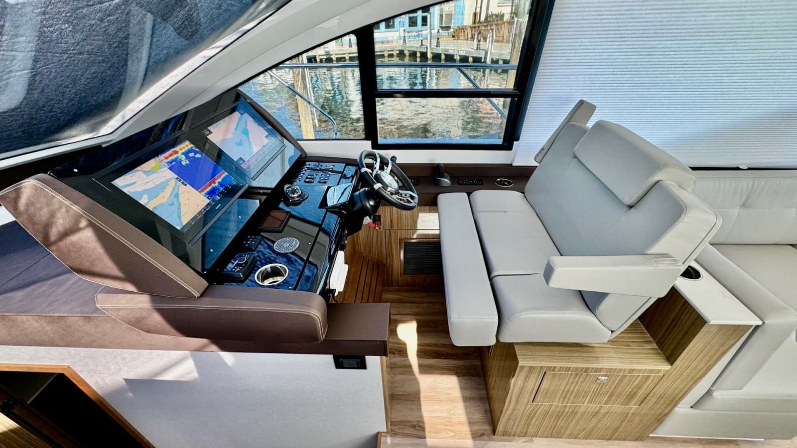 2024 Cruisers Yachts 50 Cantius - Photo 8