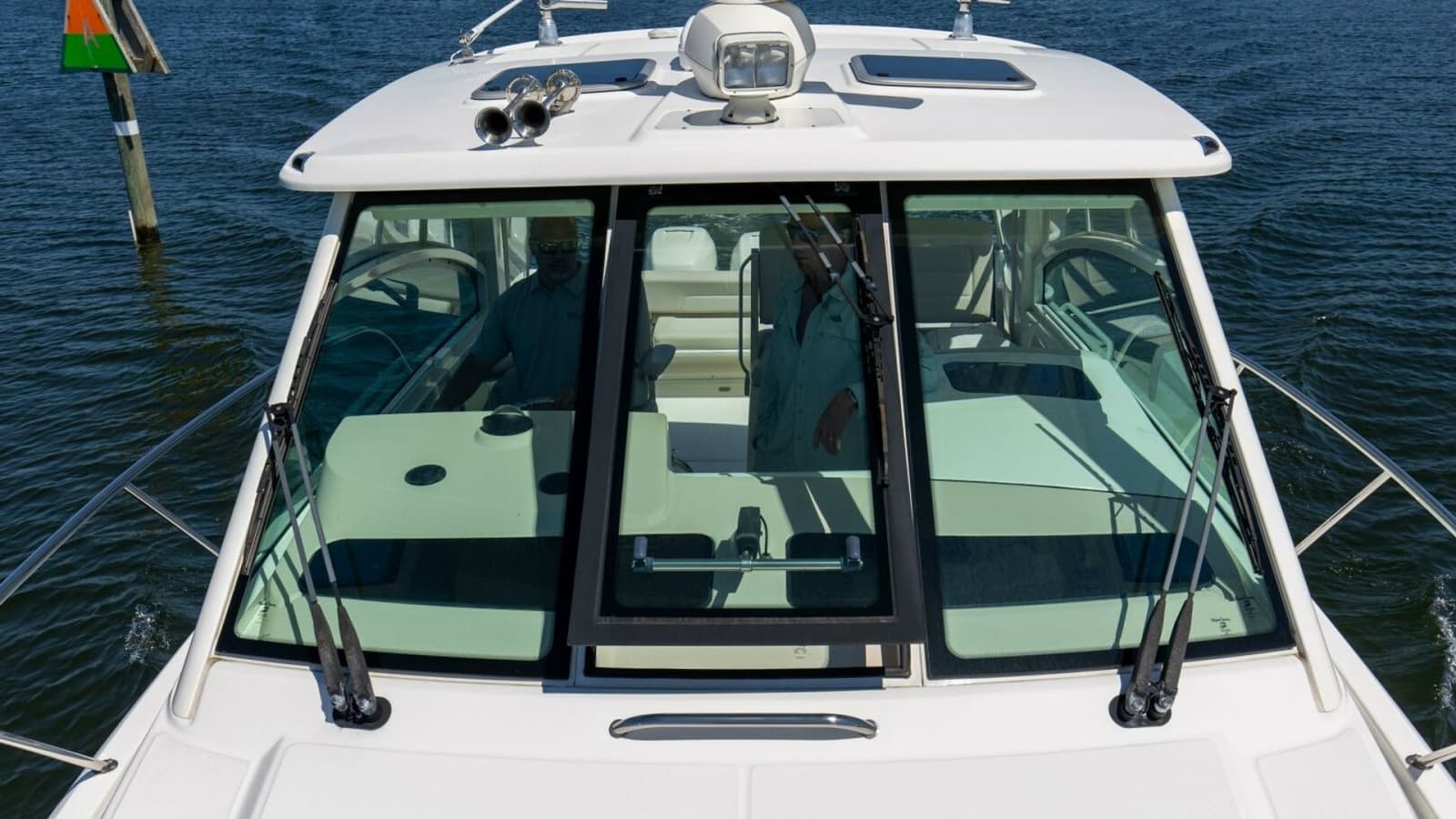 2019 Boston Whaler 345 CONQUEST - Photo 4