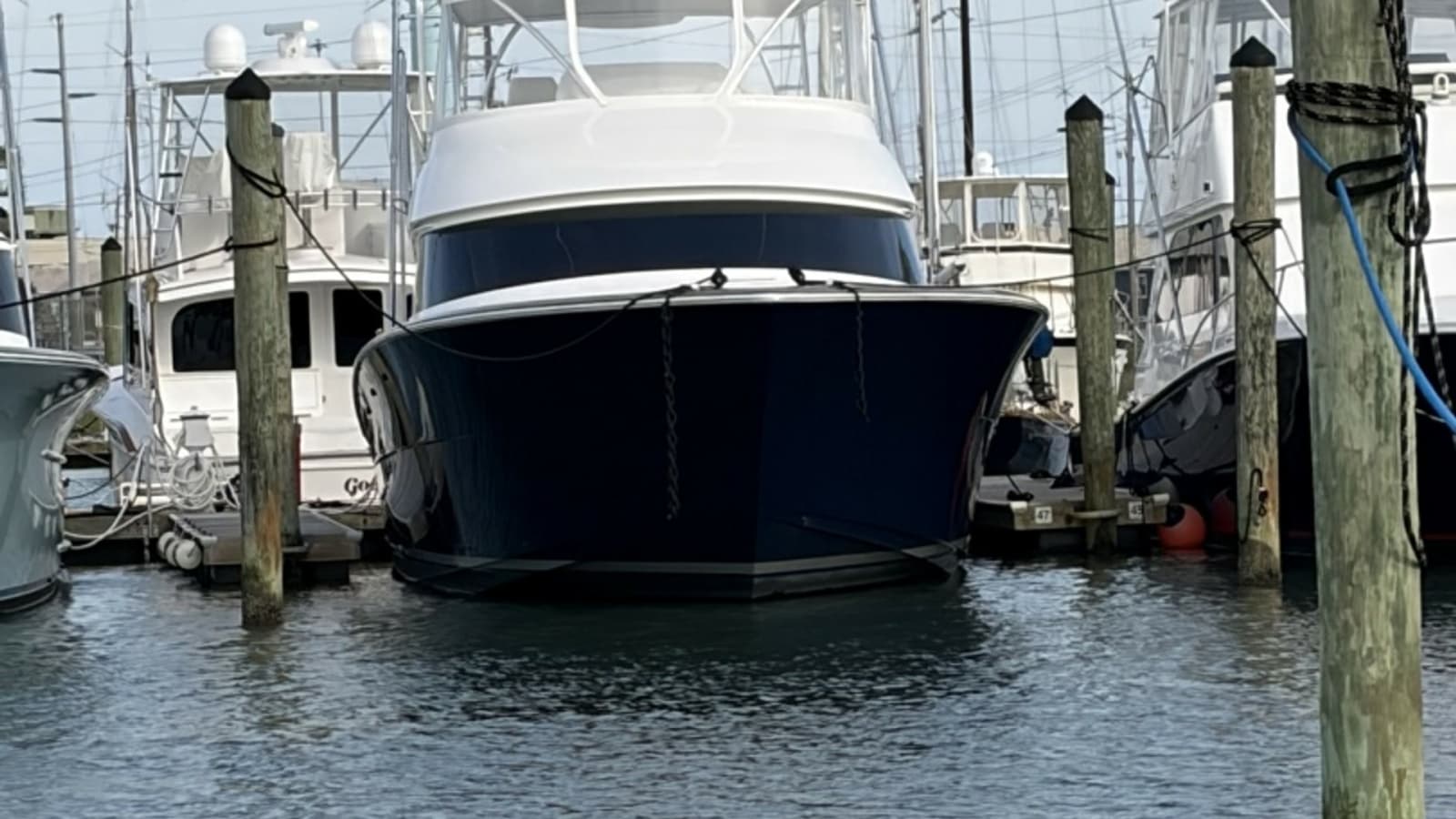 2024 Viking 64 Convertible - Photo 19