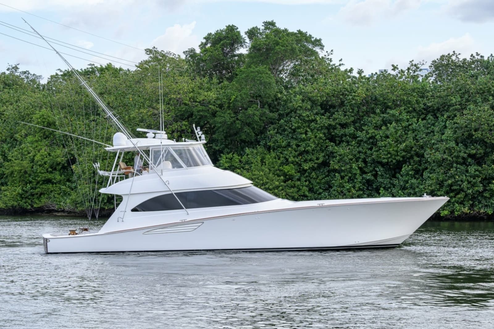 2014 Viking 70 Convertible - Photo 1