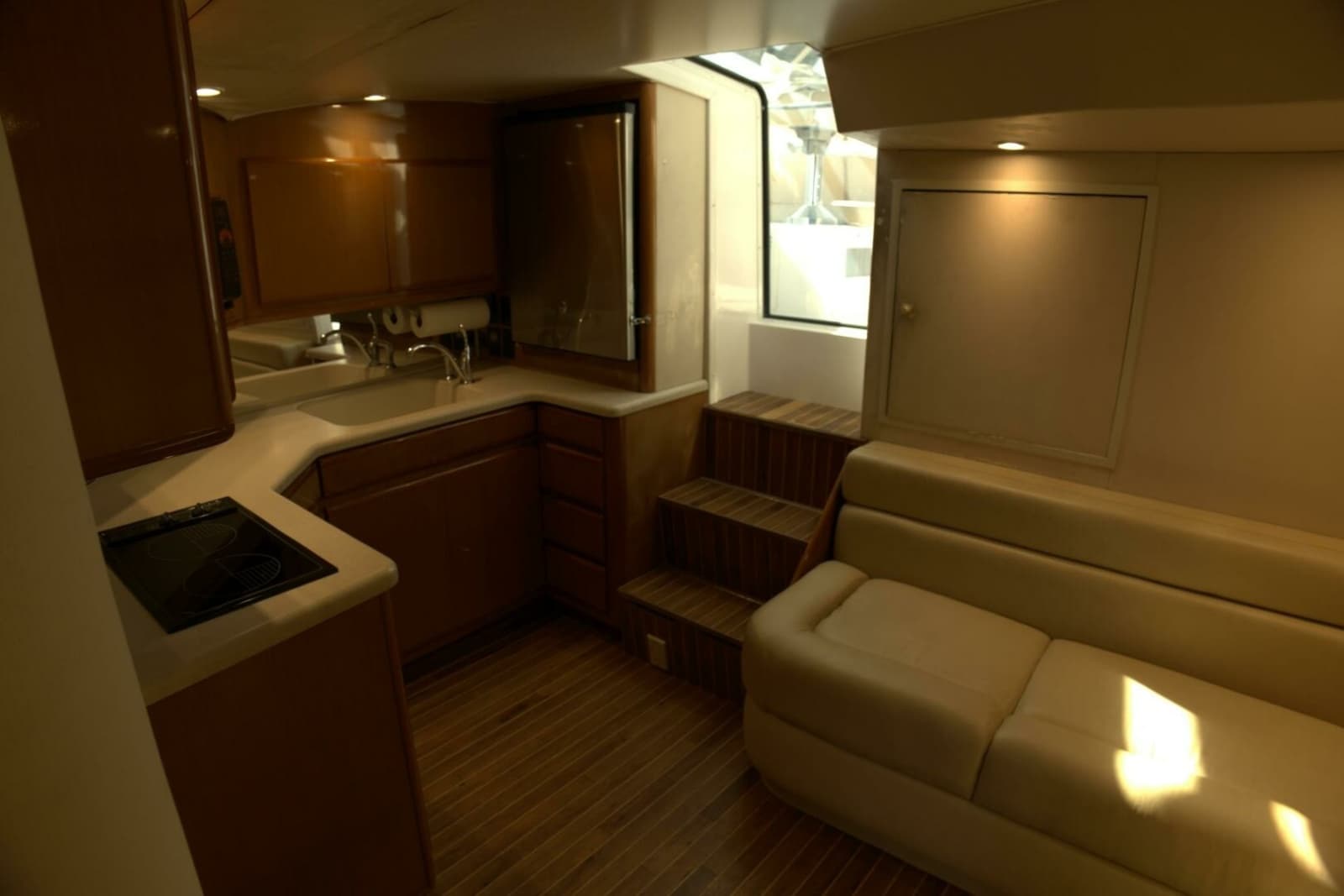 2002 Viking 43 Open - Photo 7