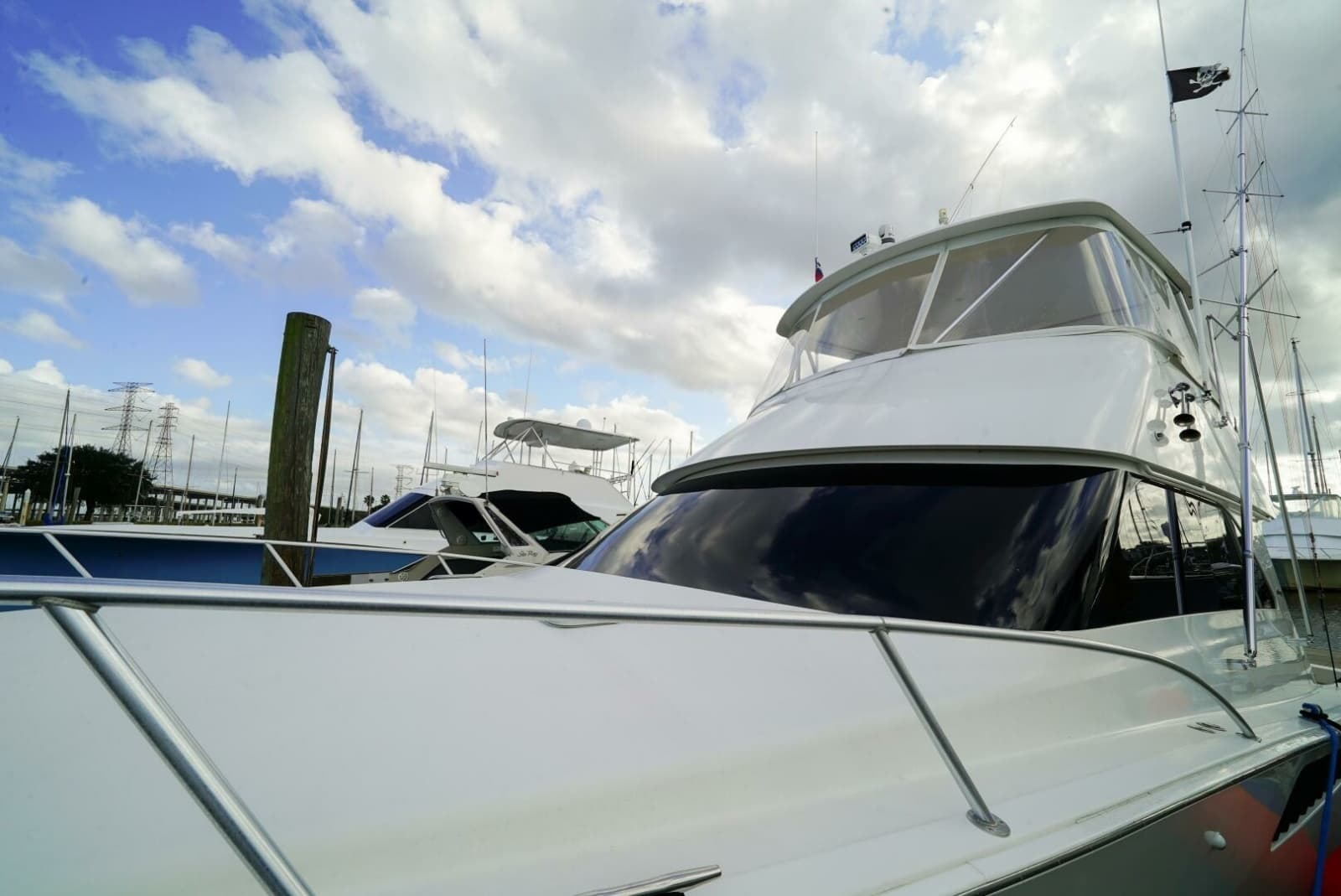 2007 Viking 45 Convertible - Photo 63