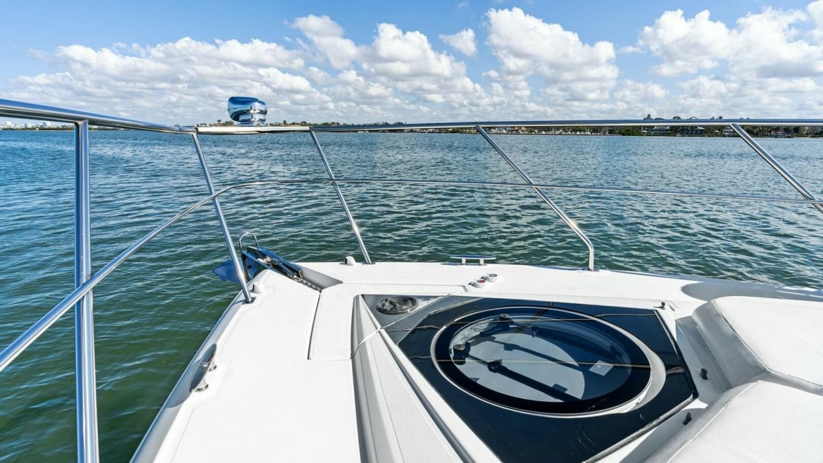 2019 Cruisers Yachts 45 Cantius - Photo 15
