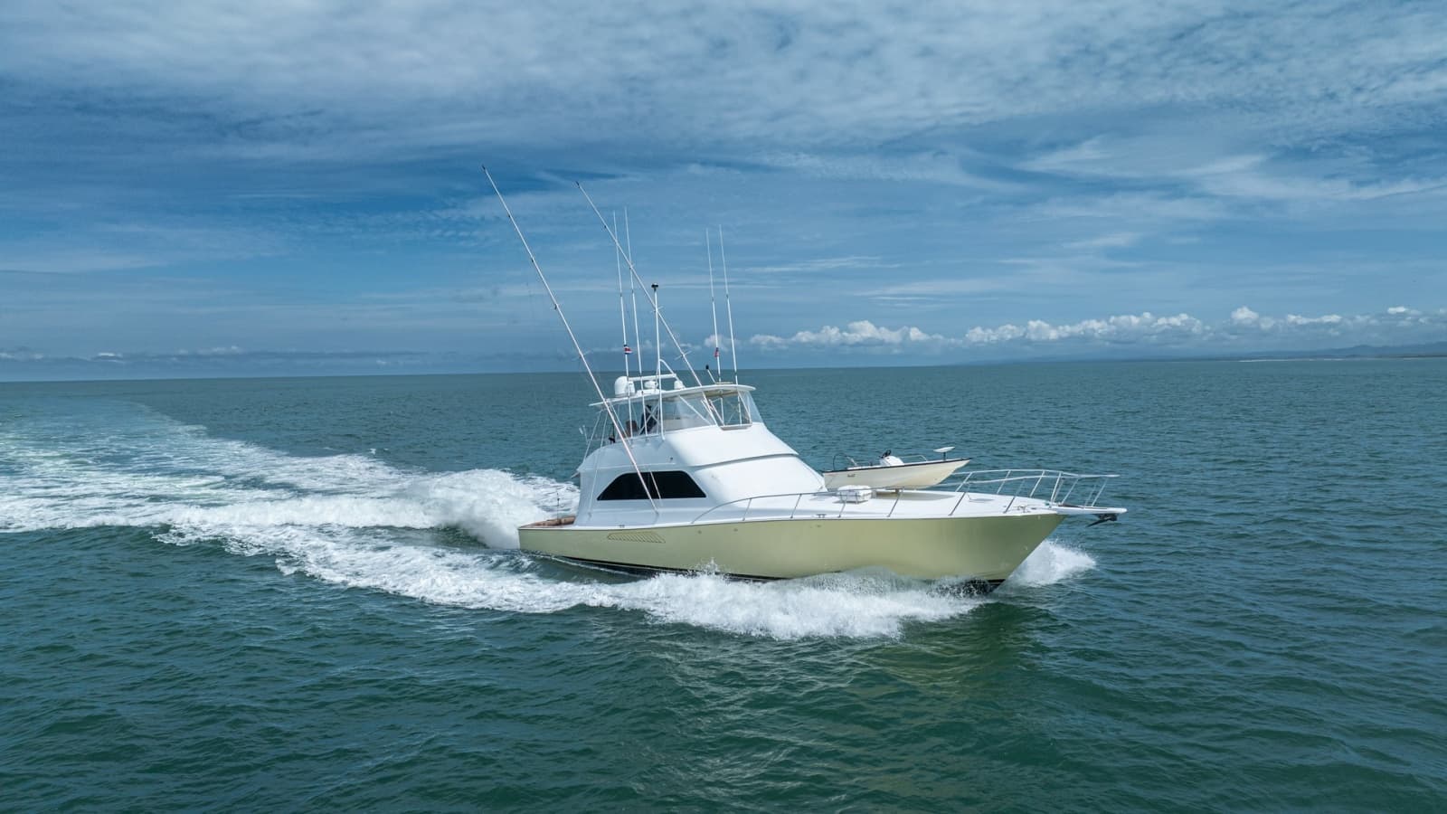 2002 Viking 61 Convertible - Photo 86