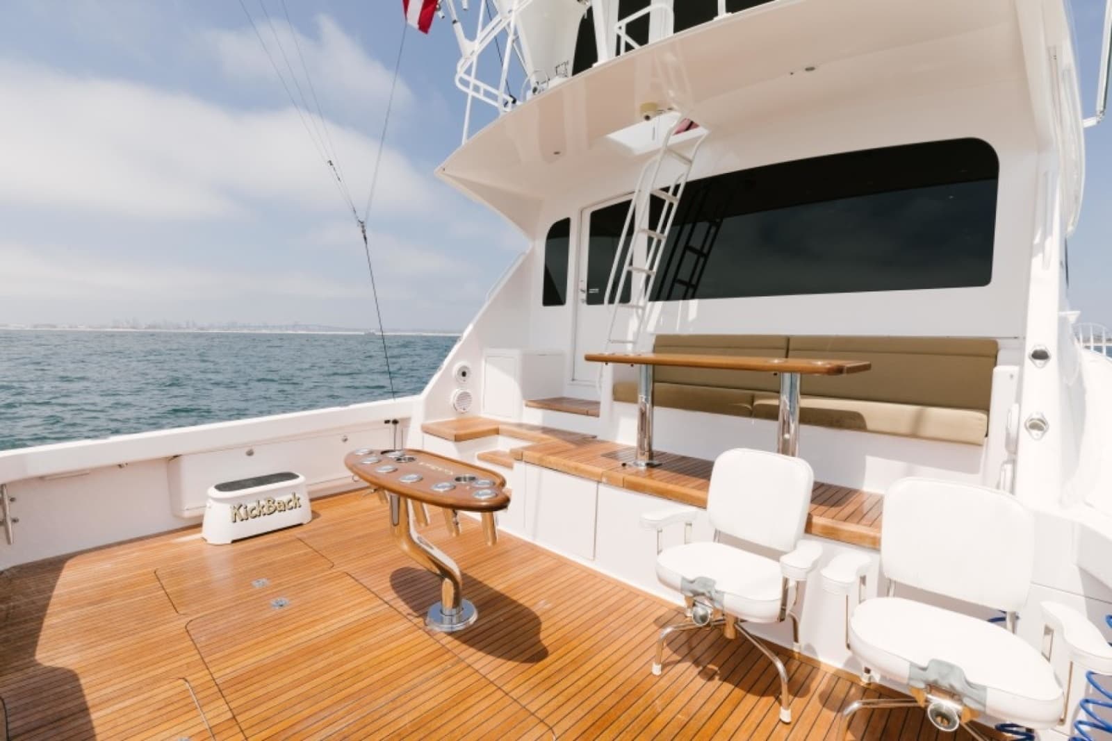 2006 Viking 74 Enclosed Bridge - Photo 53