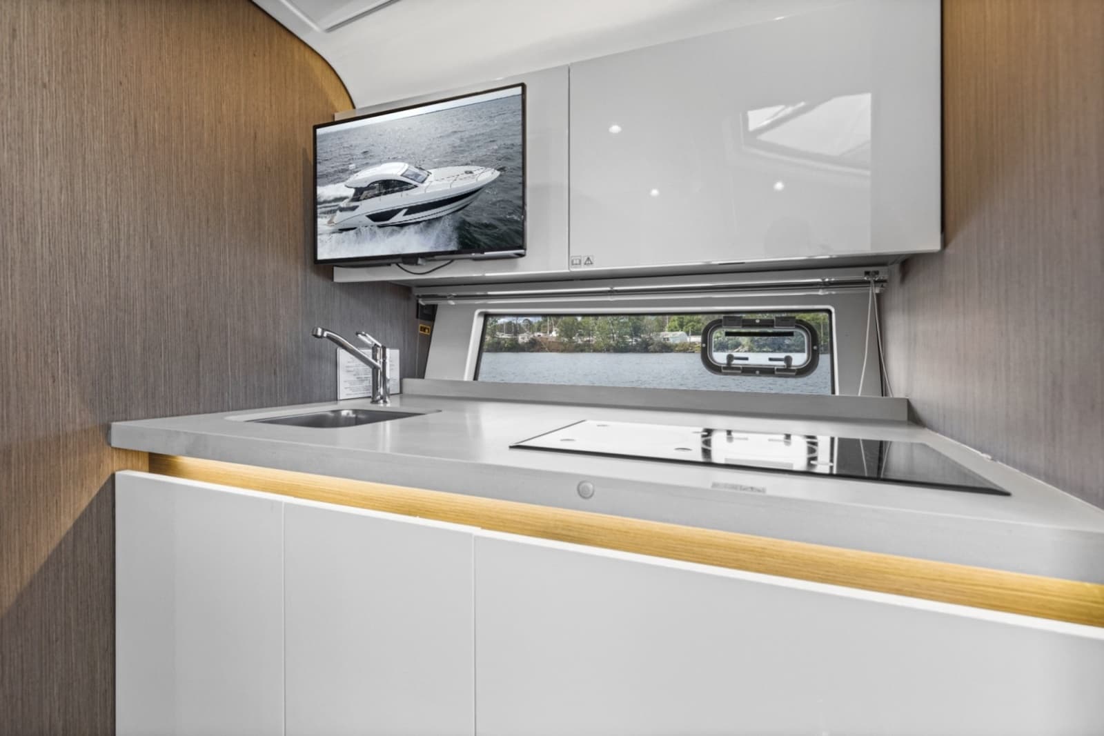 2022 Beneteau 41 Grand Turismo - Photo 8