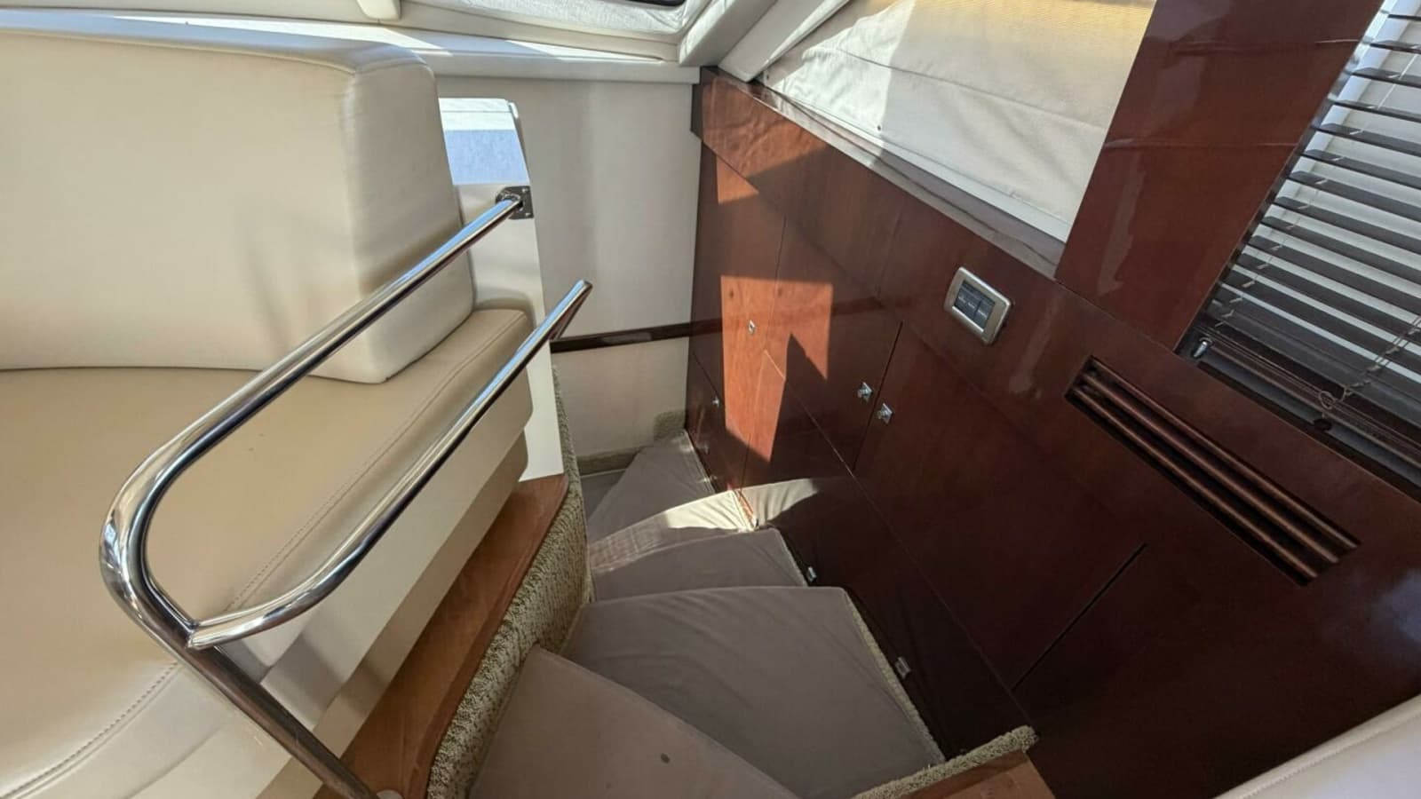 2008 Sea Ray 47 Sedan Bridge - Photo 20