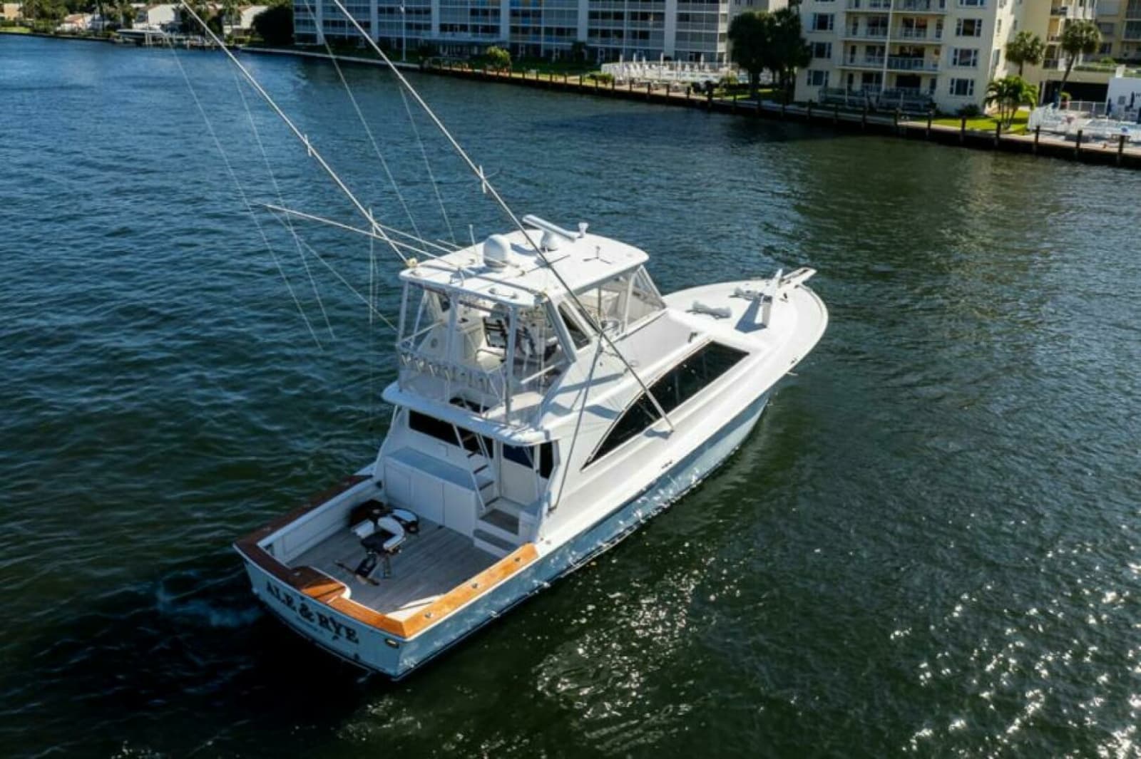 1999 Ocean Yachts 60 Convertible - Photo 5
