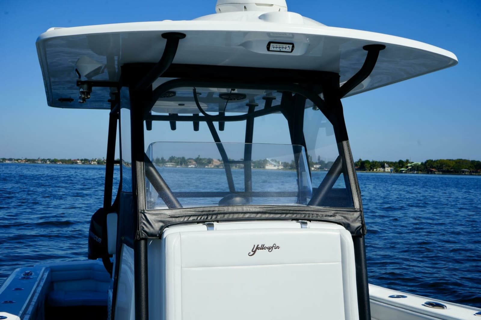 2023 Yellowfin 32 Offshore - Photo 16