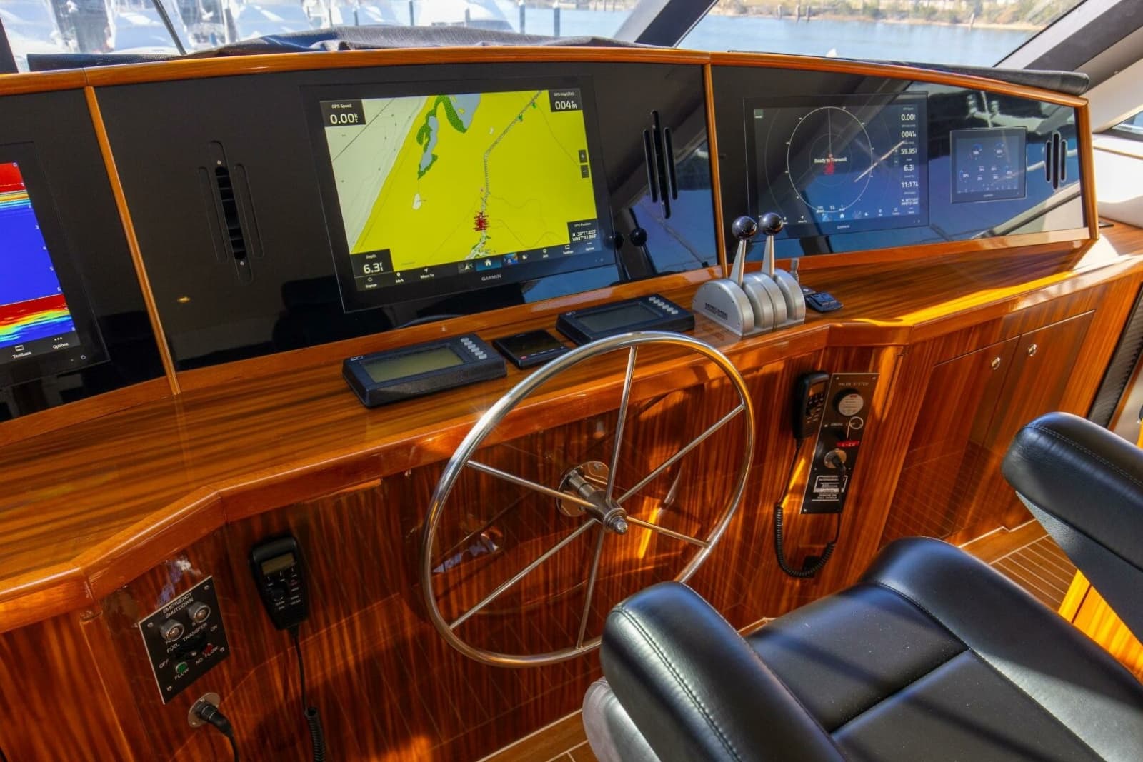 2001 Viking 65 Enclosed Bridge - Photo 55