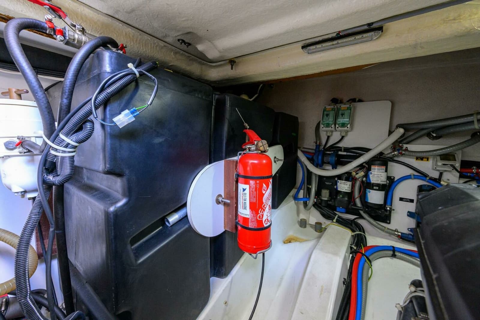 2015 Beneteau 38 GT - Photo 49