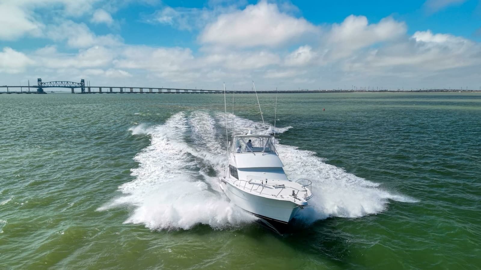 2002 Hatteras 50 Convertible - Photo 42