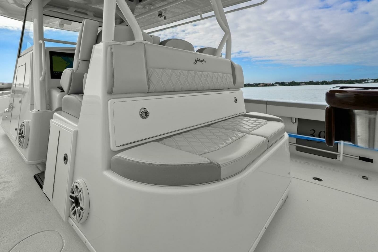 2023 Yellowfin 39 Offshore - Photo 17