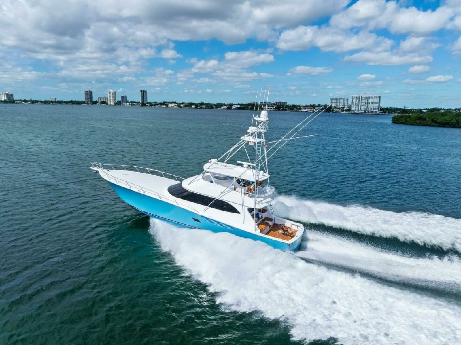 2012 Viking 82 Convertible - Photo 217
