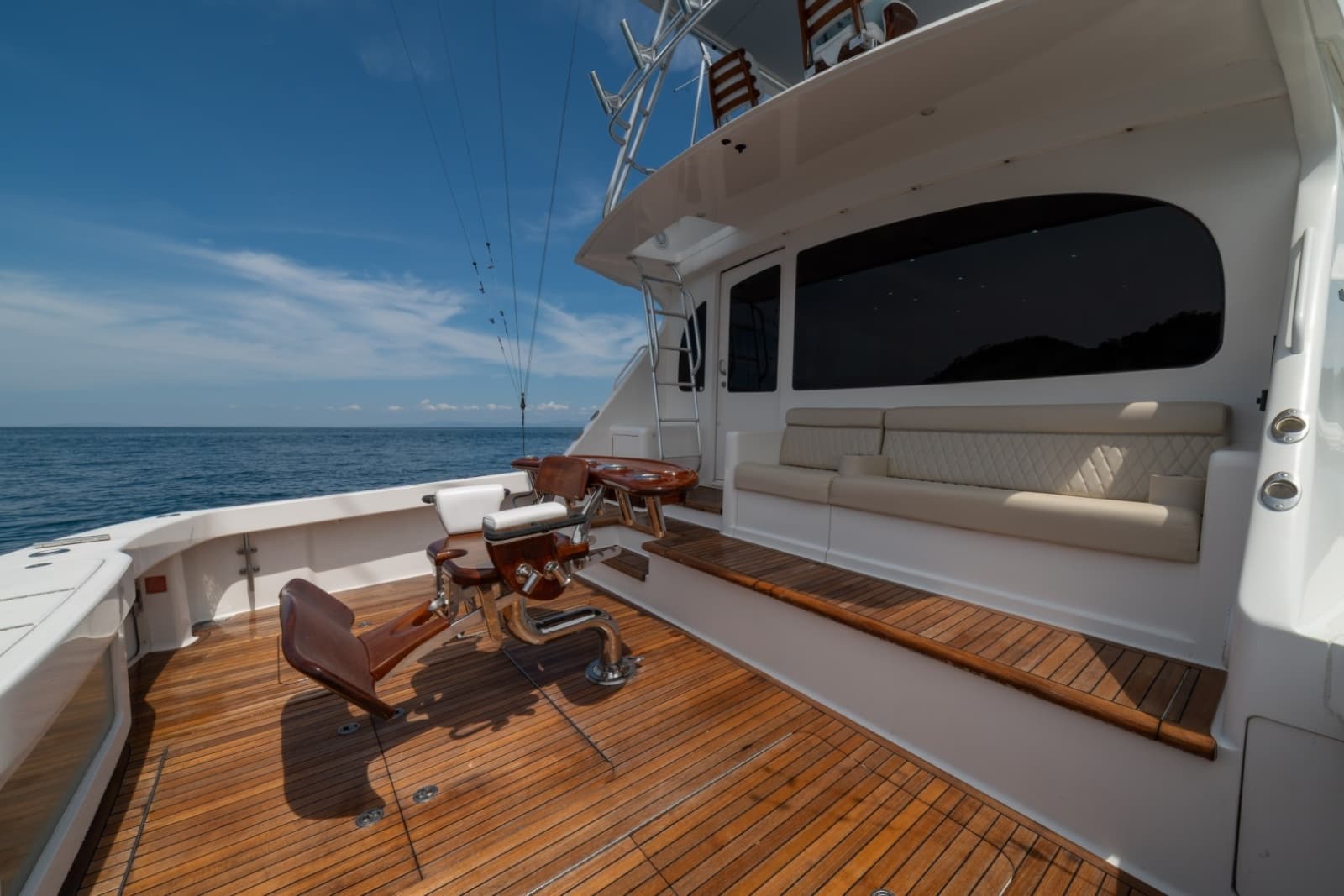2012 Viking 60 Convertible - Photo 90