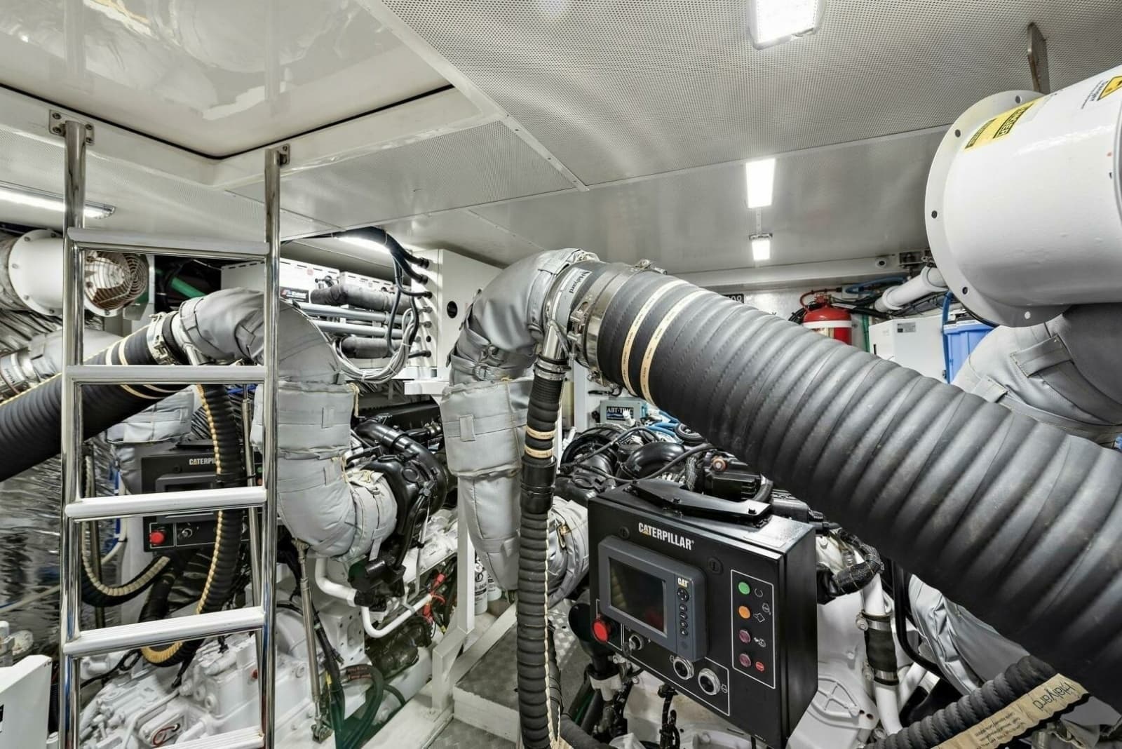 2015 Princess 72 Motoryacht - Photo 37