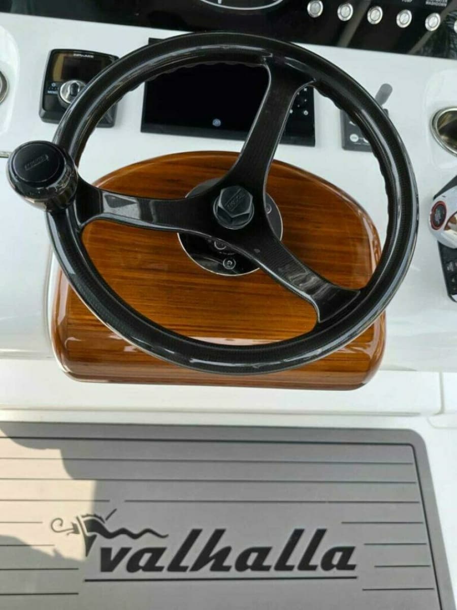 2023 Valhalla Boatworks V-33 - Photo 20