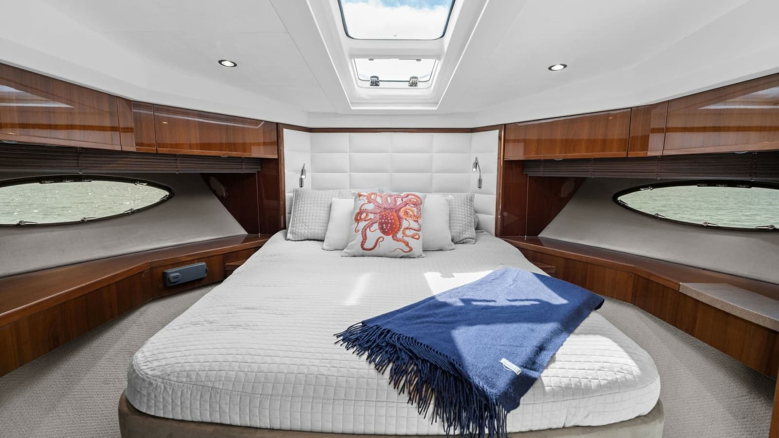 2016 Princess 64 Flybridge - Photo 46