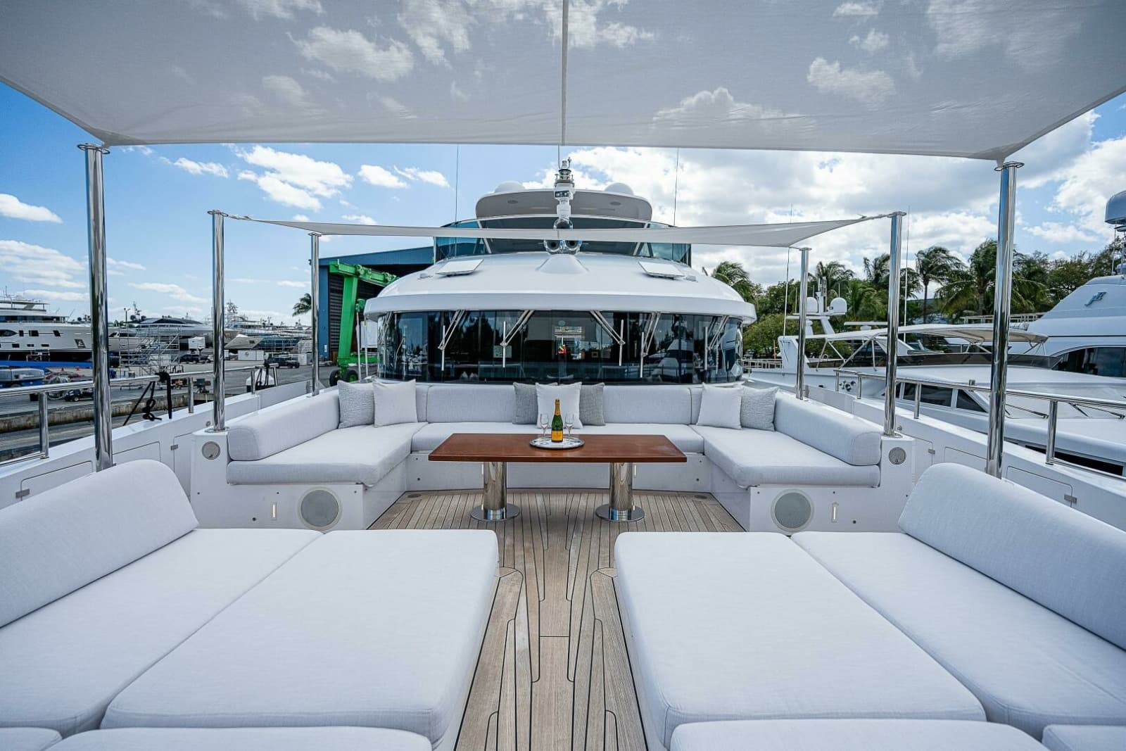 2016 Benetti 132 Classic Supreme - Photo 38