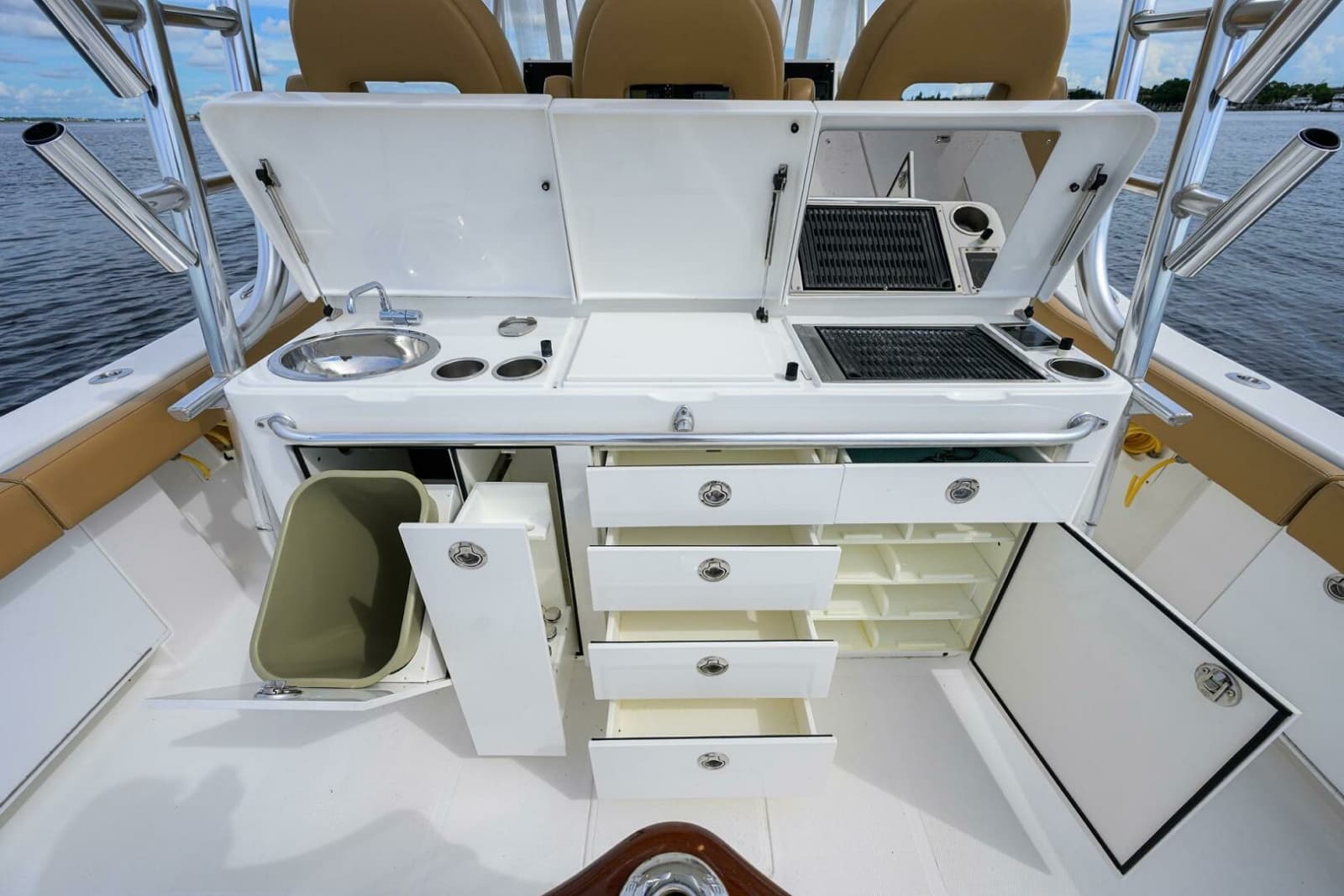 2018 Buddy Davis 42 Center Console - Photo 36