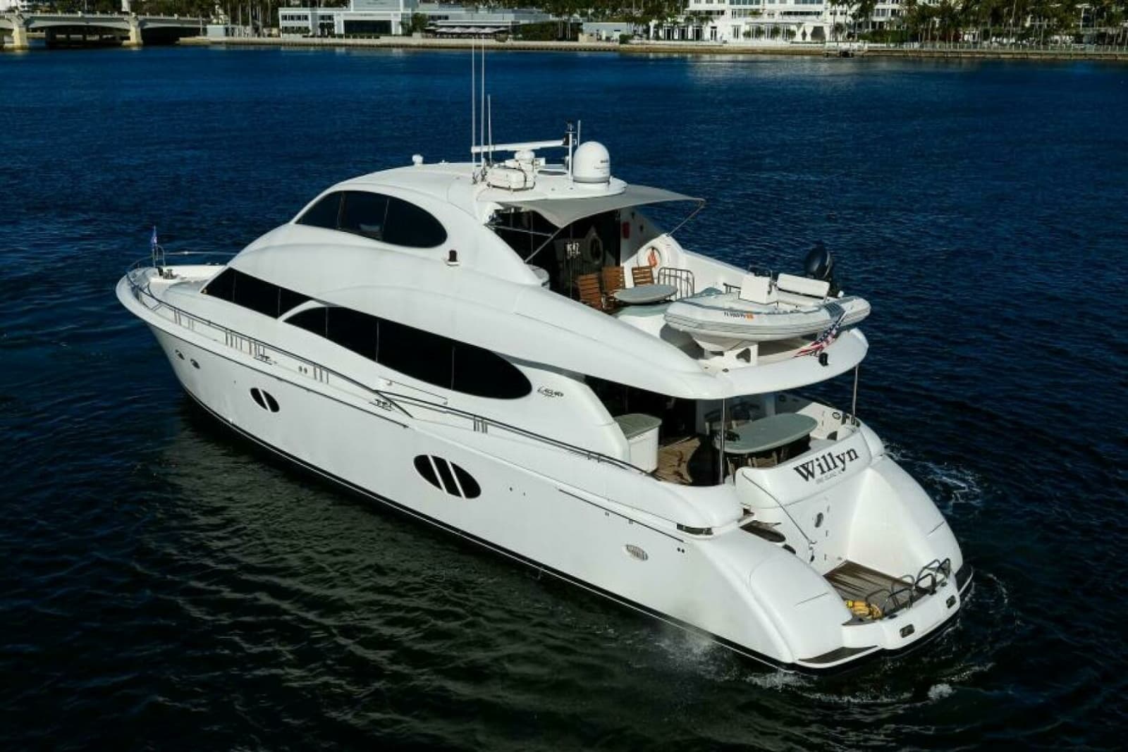 2007 Lazzara Yachts 80 Enclosed - Photo 57