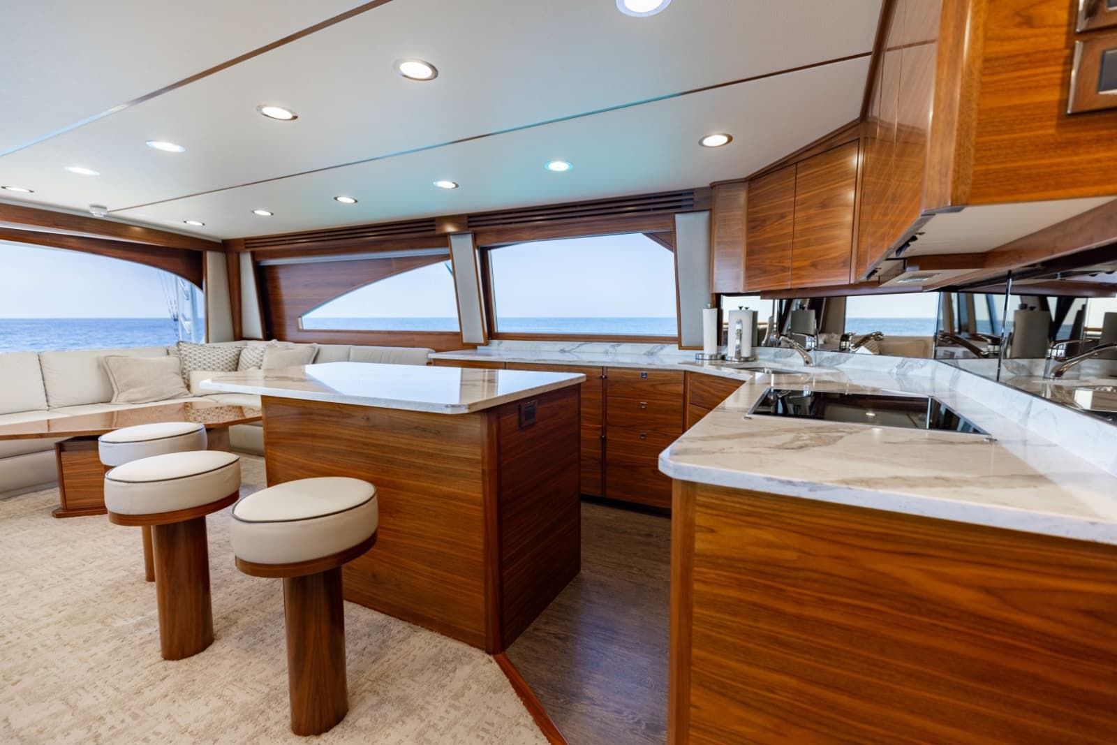 2023 Viking 72 Convertible - Photo 11