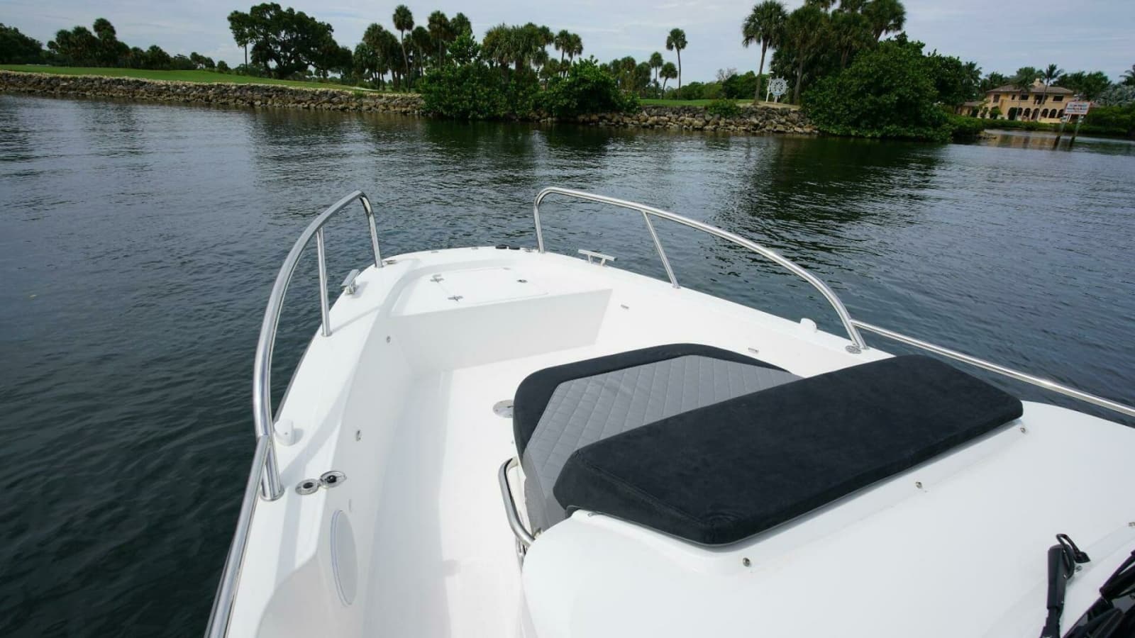 2024 Nimbus Tender 9 - Photo 10